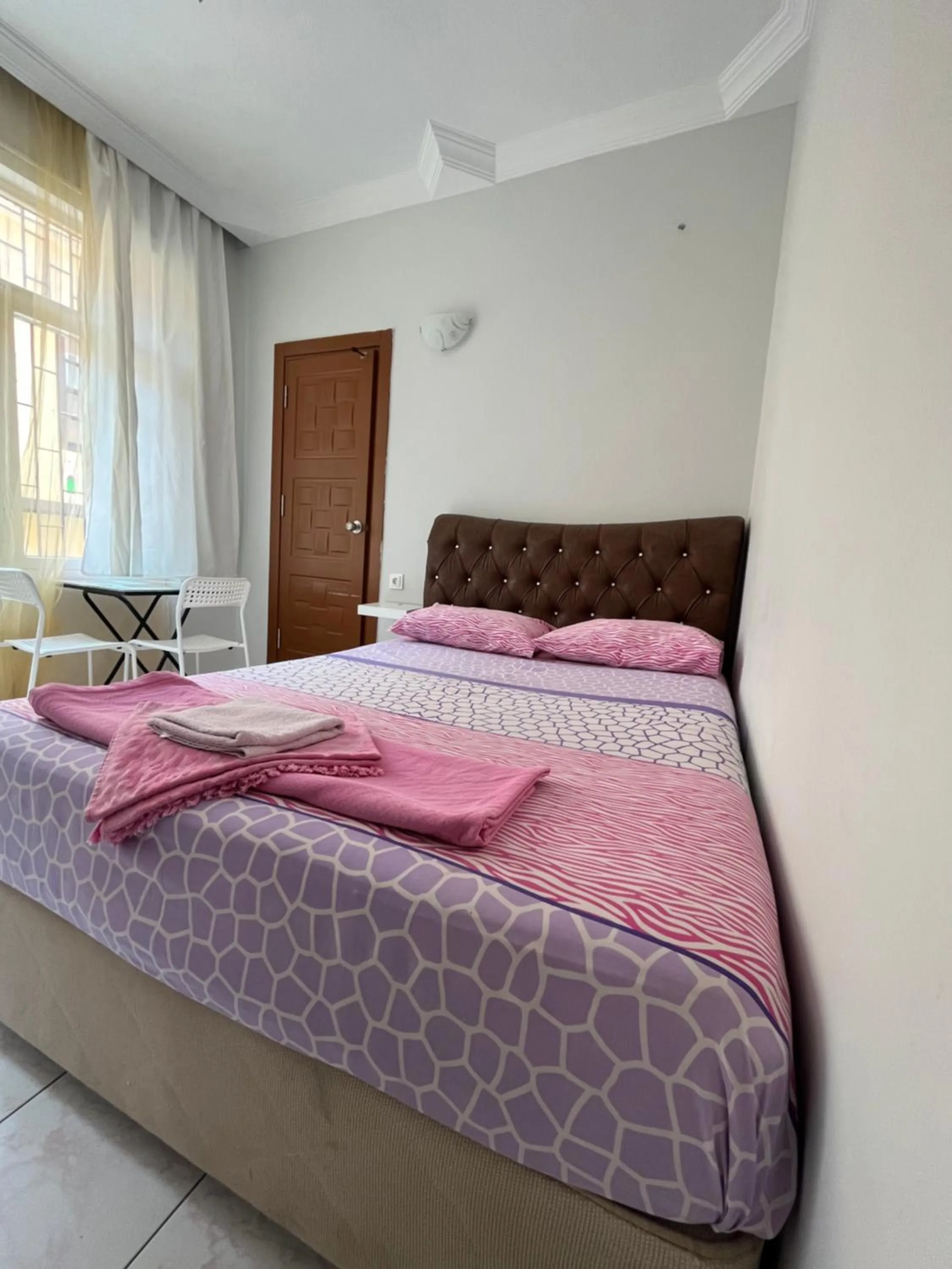 Bed in Erkal Pension