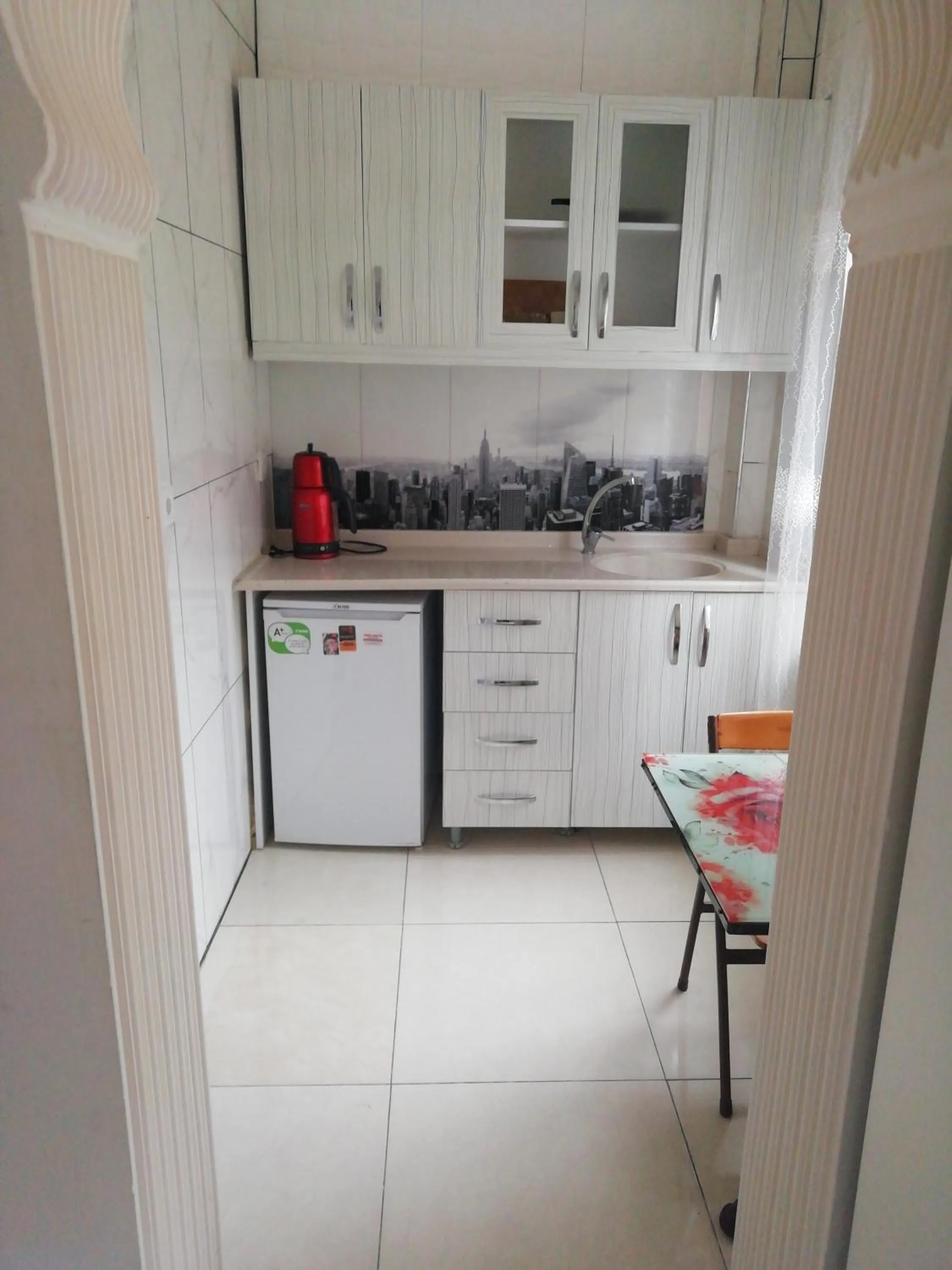 Kitchen or kitchenette in Erkal Pension