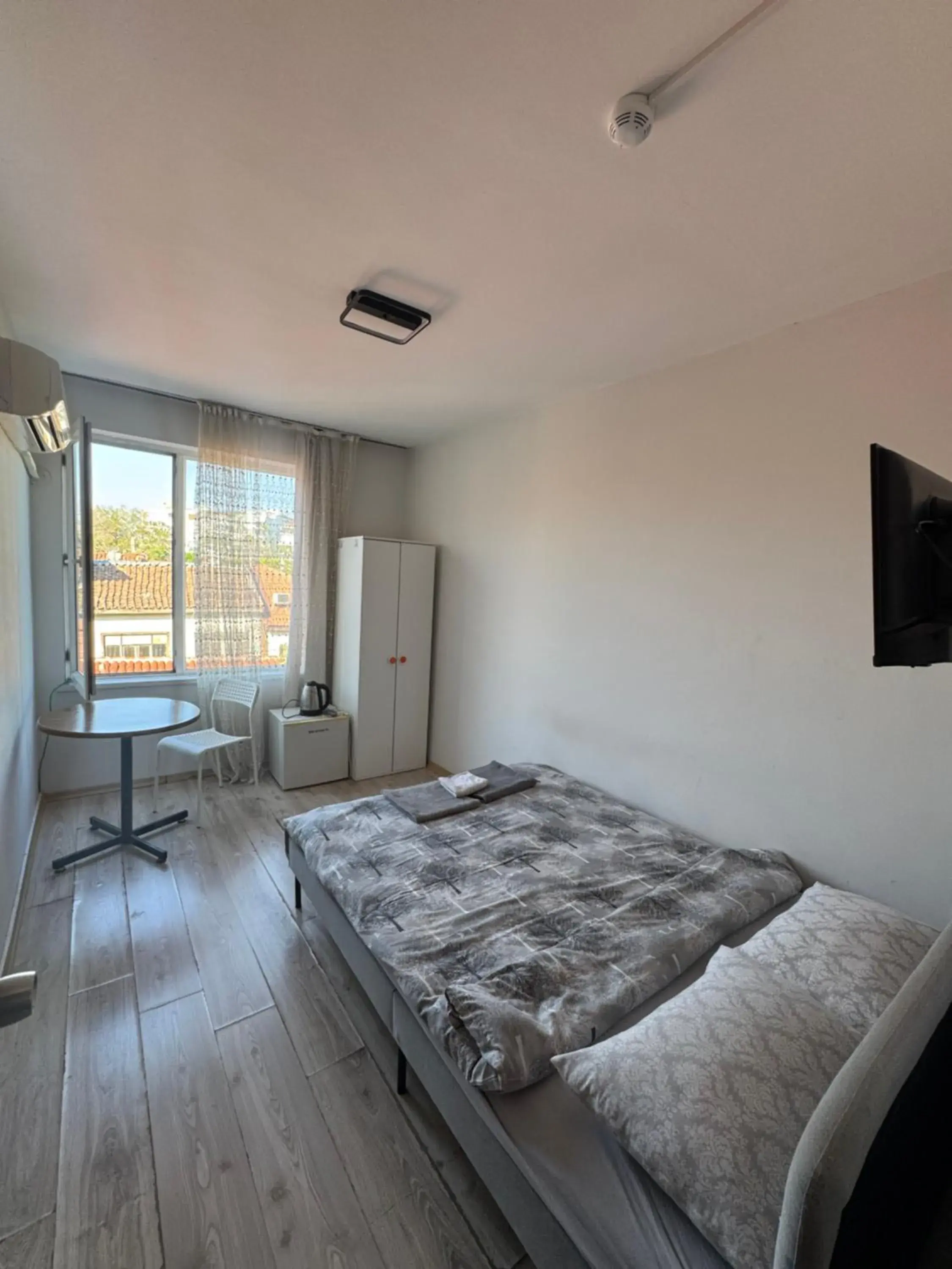 TV and multimedia, Bed in Erkal Pension TV and multimedia, Bed in Erkal Pension