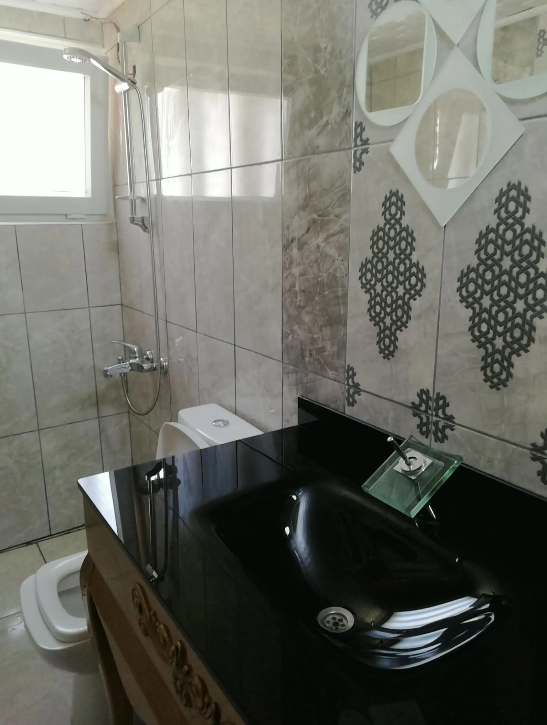 Shower in Erkal Pension