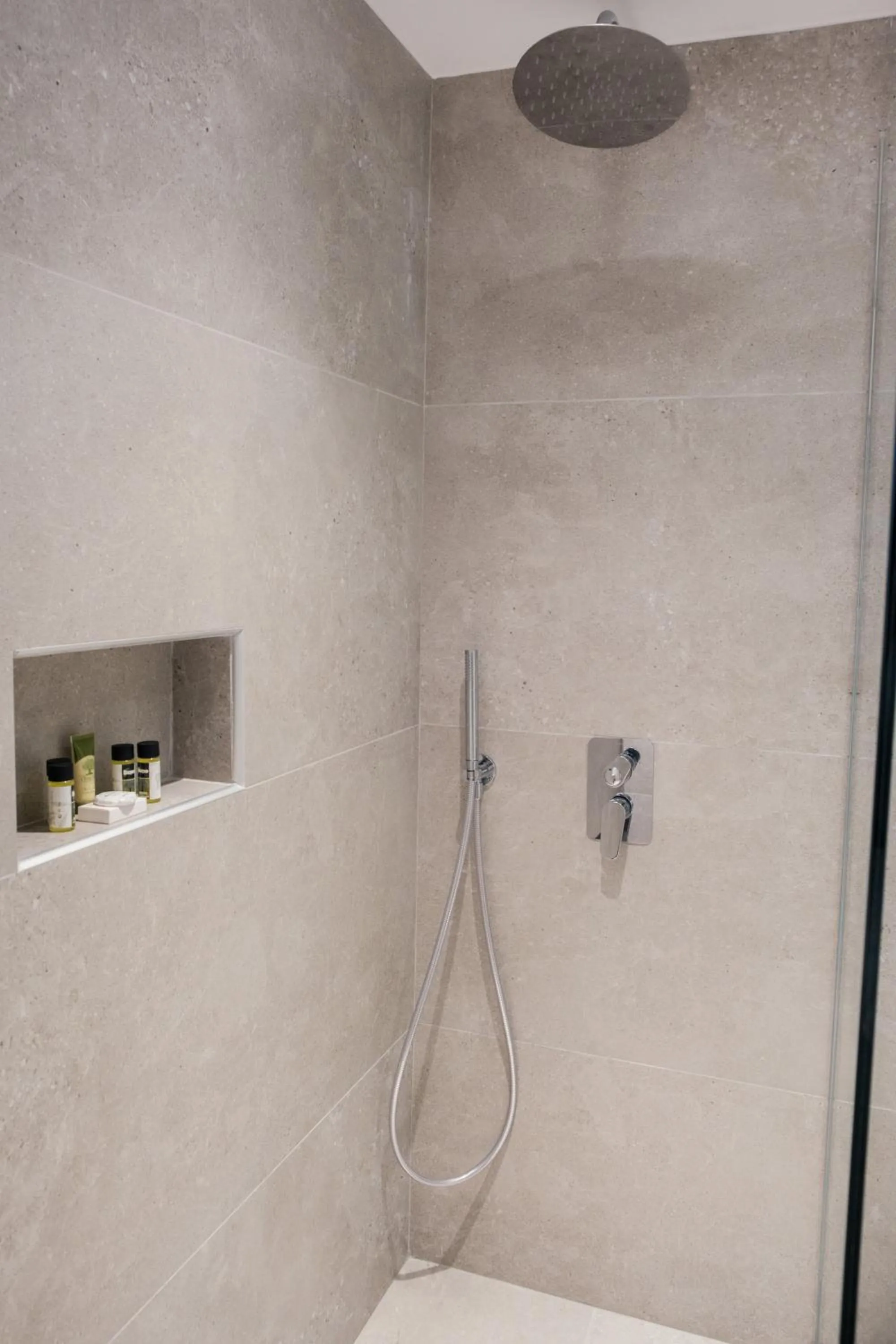 Shower in Abacus Suites