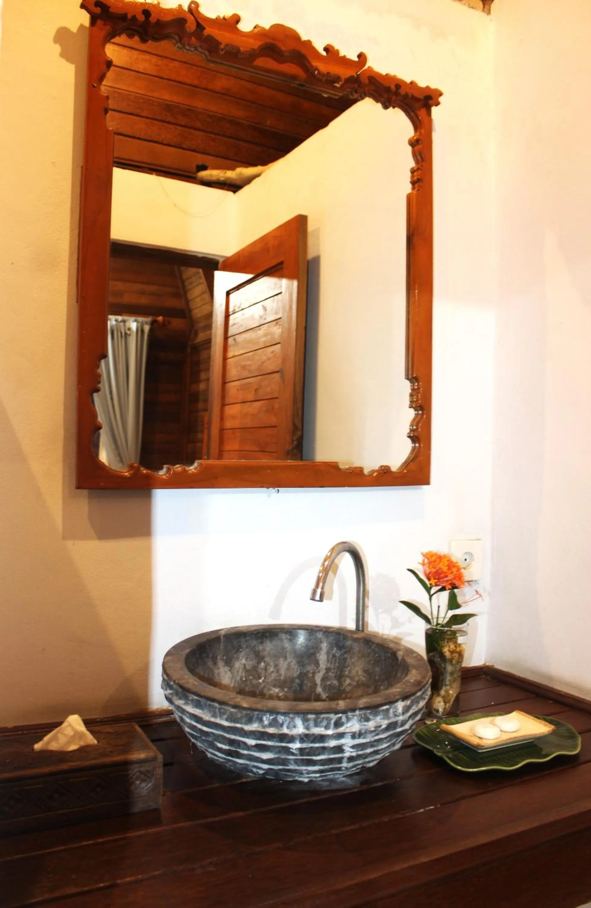 Bathroom in Boga Segara Villa And Resto