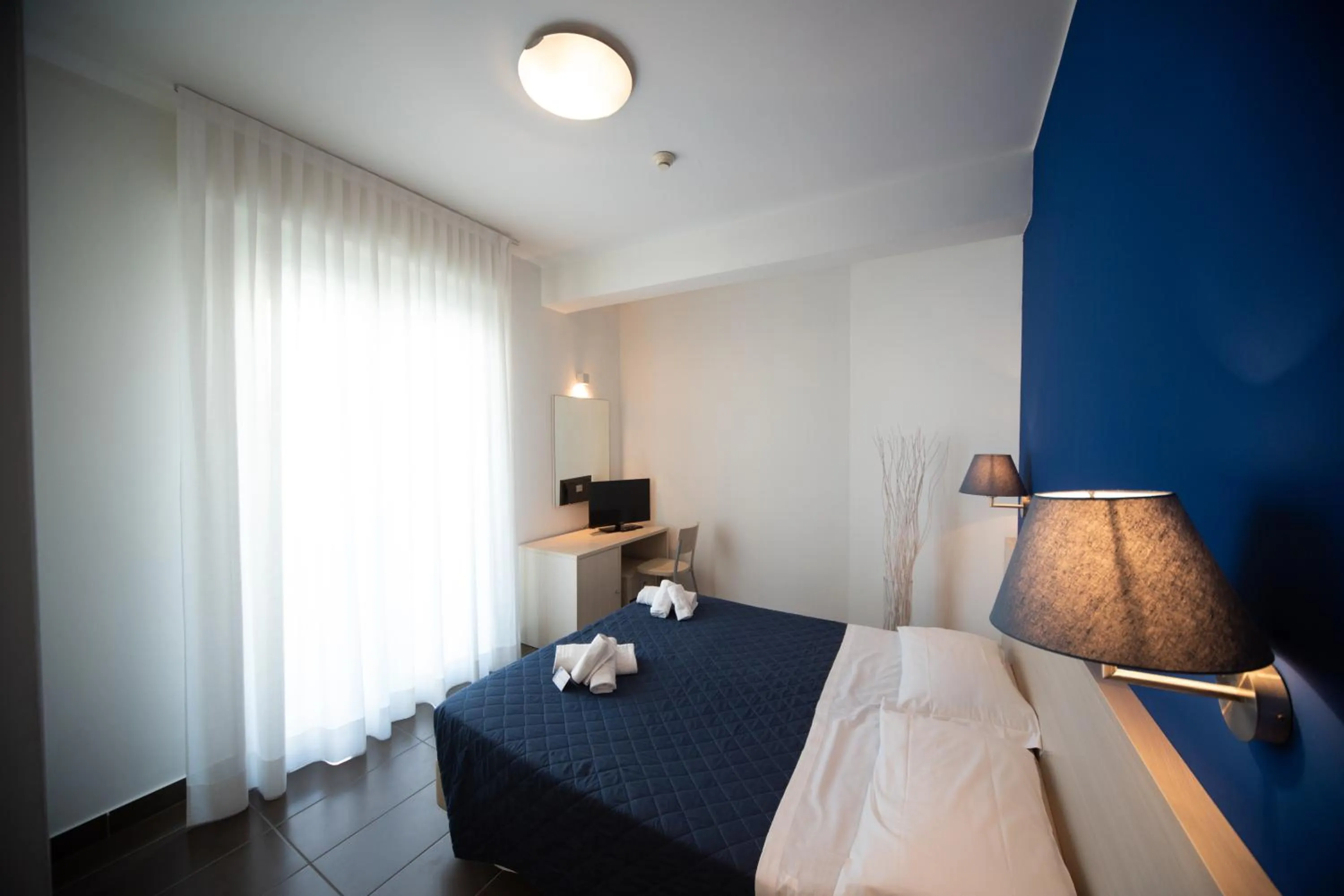 Bed in Hotel Alabama