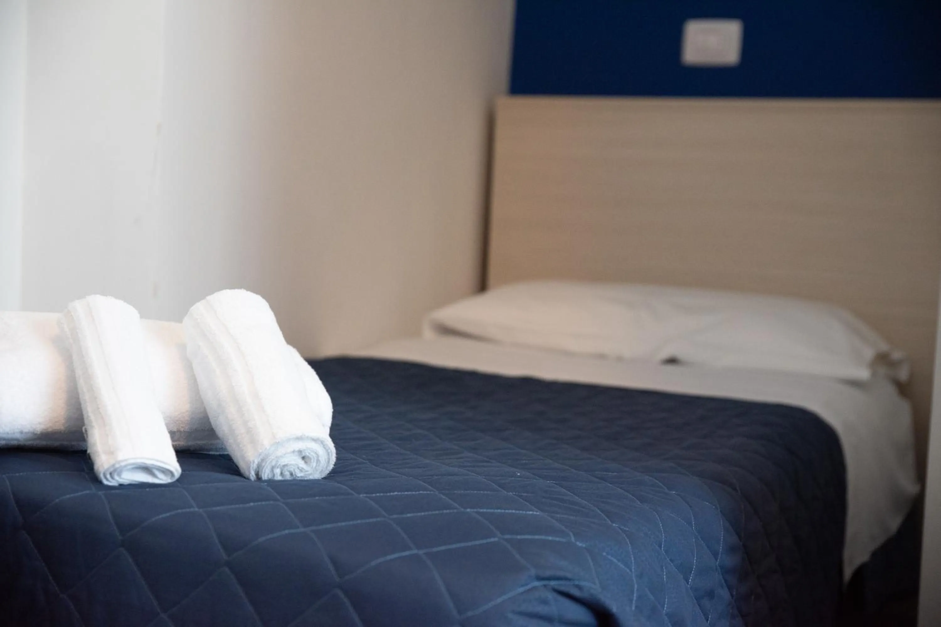 Bed in Hotel Alabama