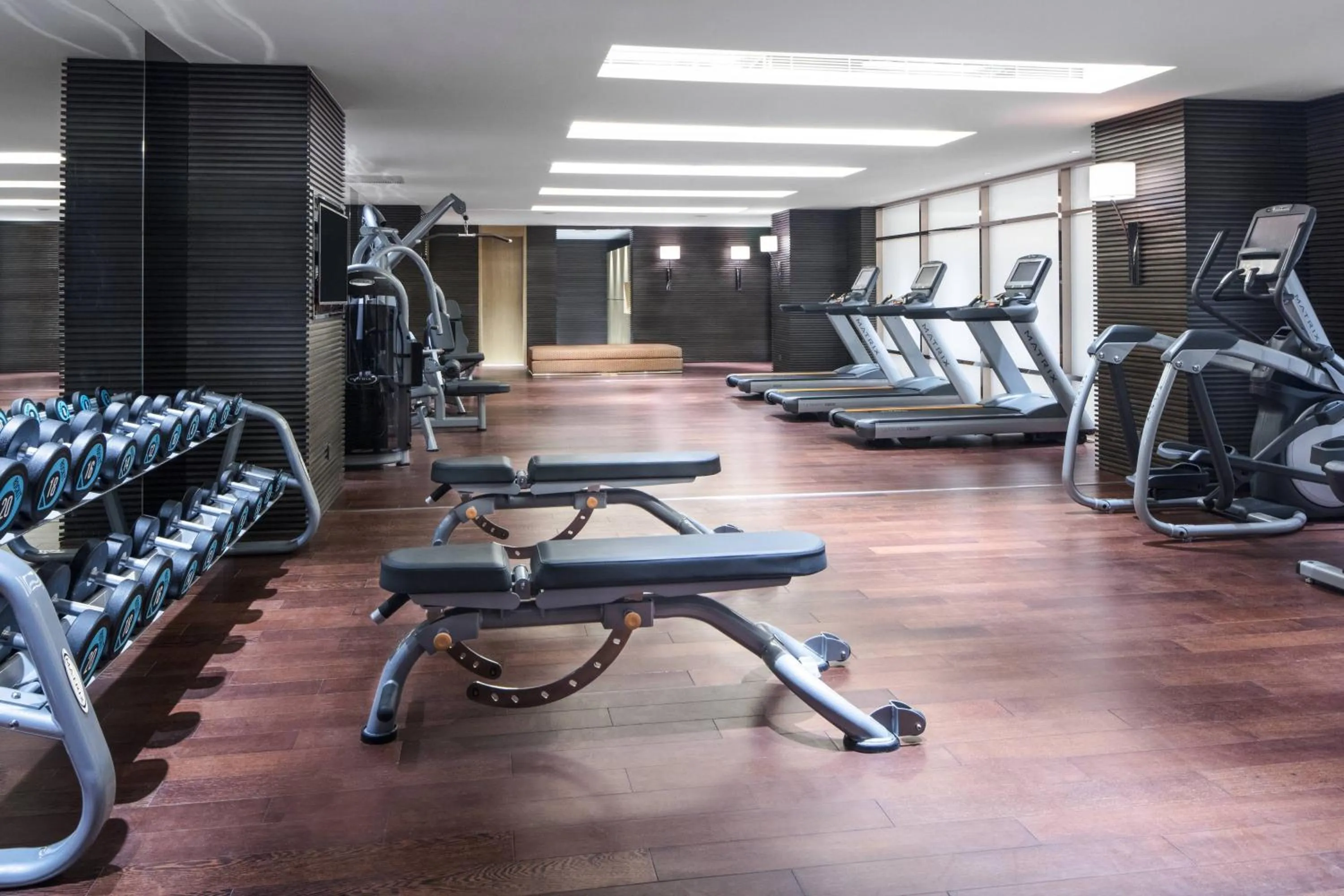 Fitness centre/facilities in Courtyard by Marriott Shanghai Changfeng Park