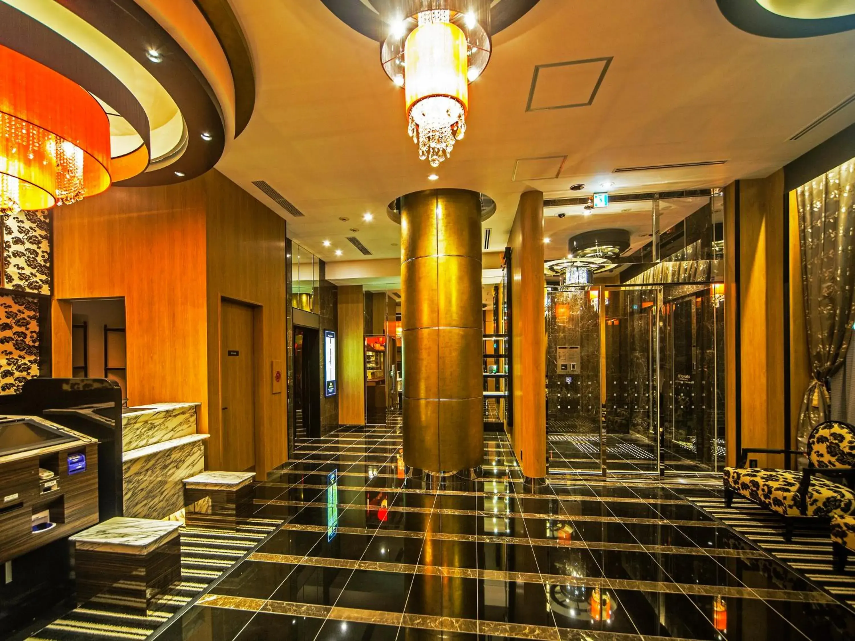 Lobby or reception in APA Hotel Nihombashi Bakurocho Ekikita Lobby or reception in APA Hotel Nihombashi Bakurocho Ekikita