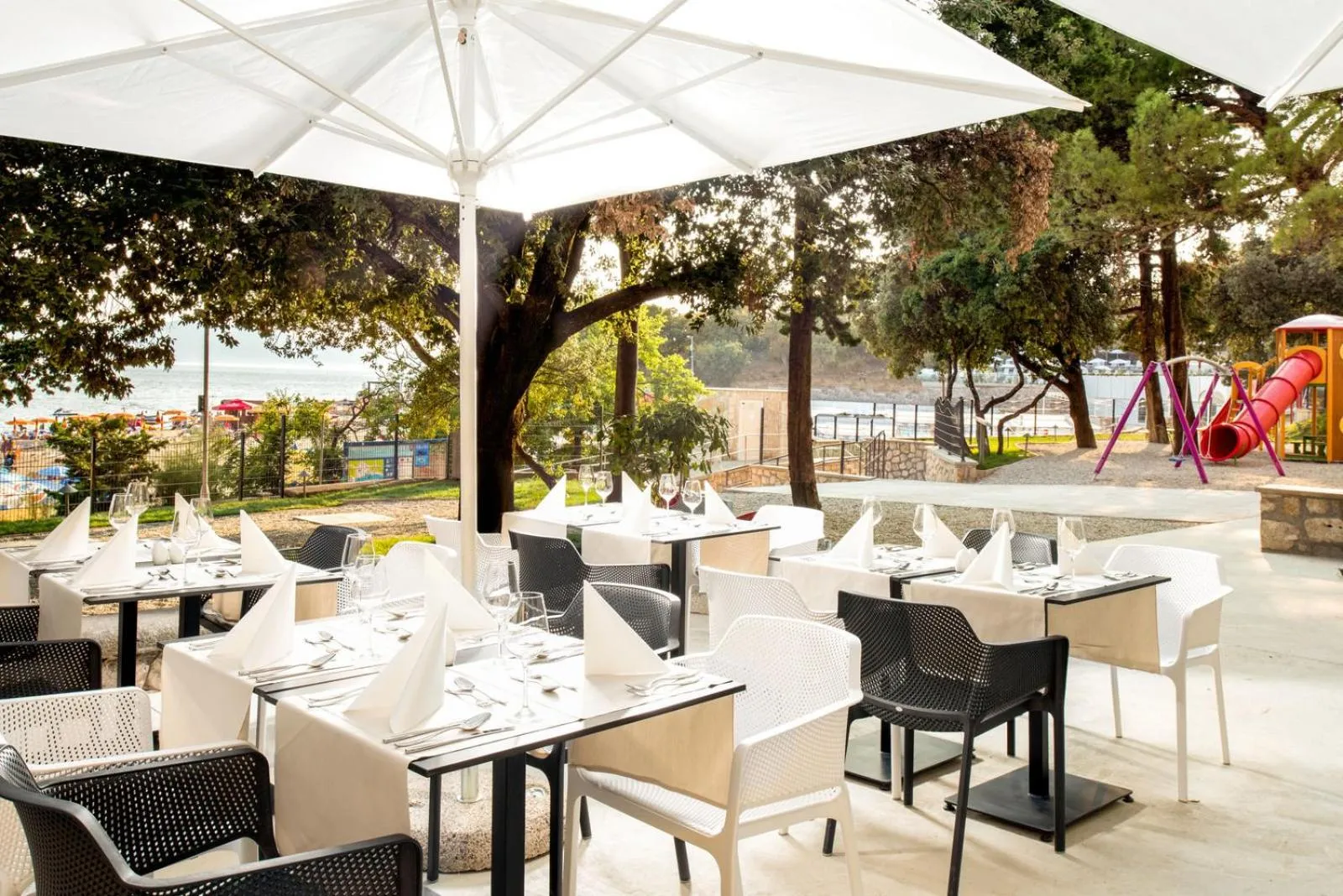 Restaurant/places to eat in Aminess Vival Lišanj Family Hotel