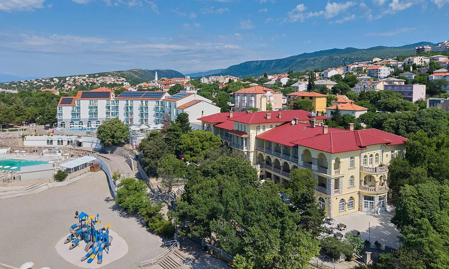 Property building in Aminess Vival Lišanj Family Hotel