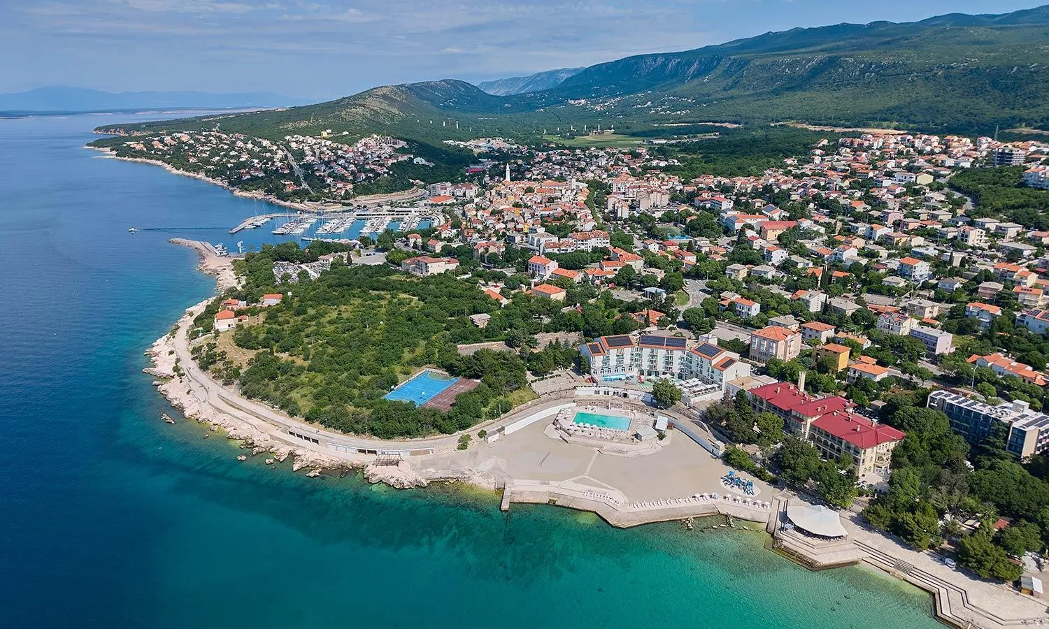 Property building in Aminess Vival Lišanj Family Hotel