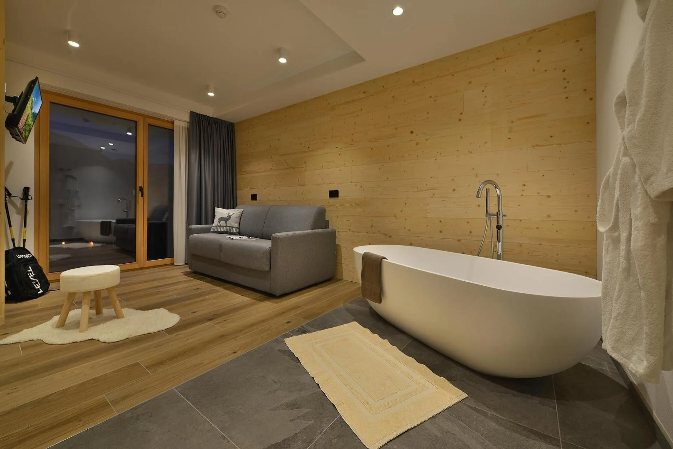 Bath in Hotel Valtellina