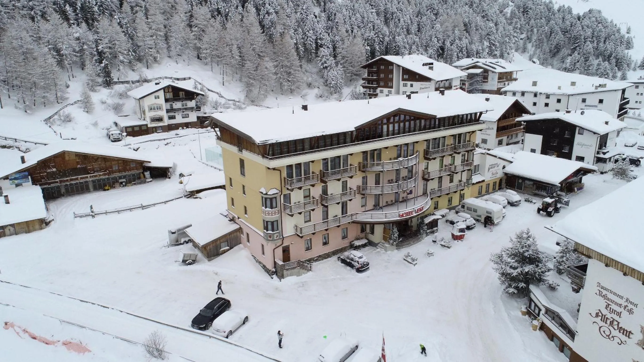 Facade/entrance in Hotel Vent