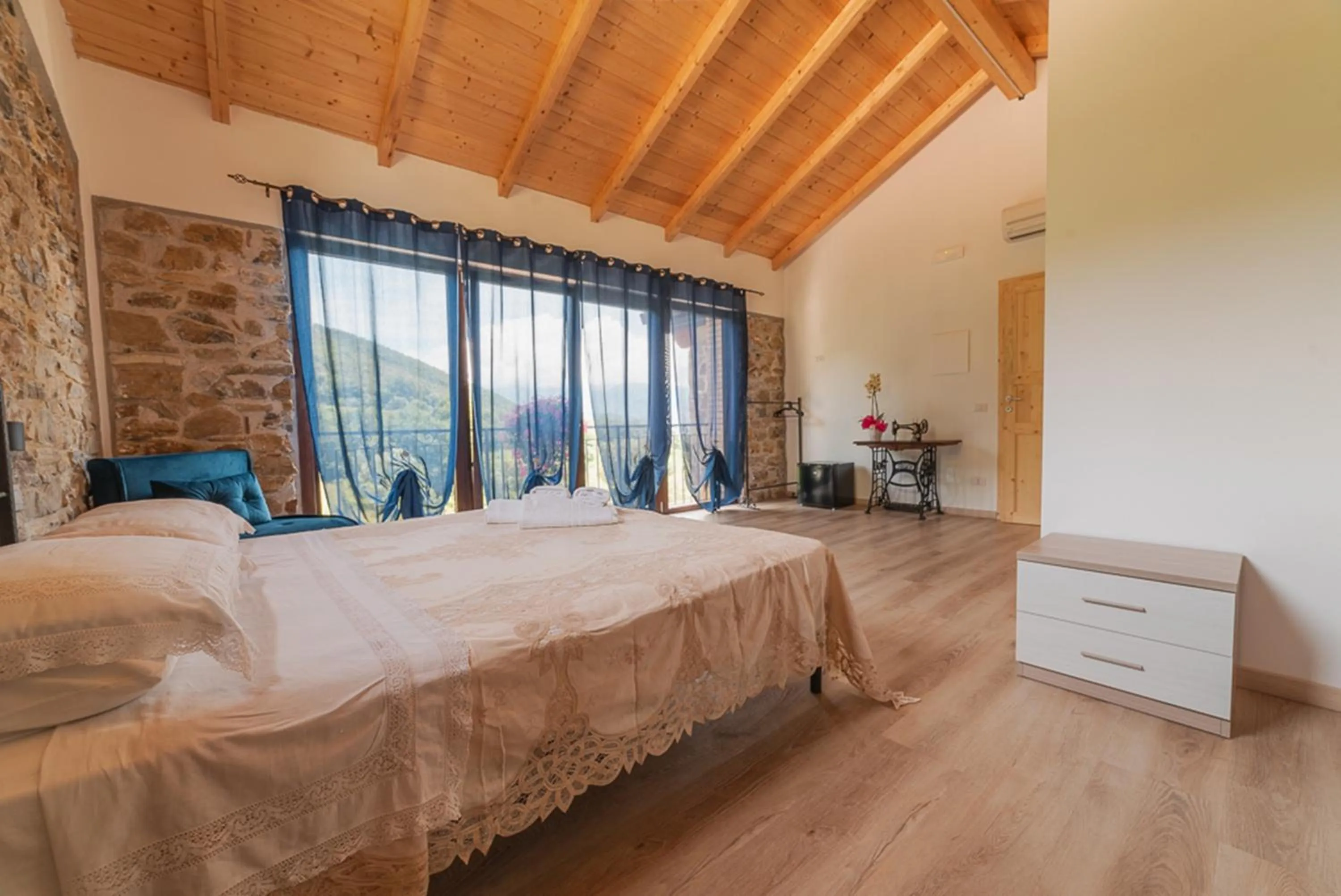 Photo of the whole room, Bed in Agriturismo San Basilio