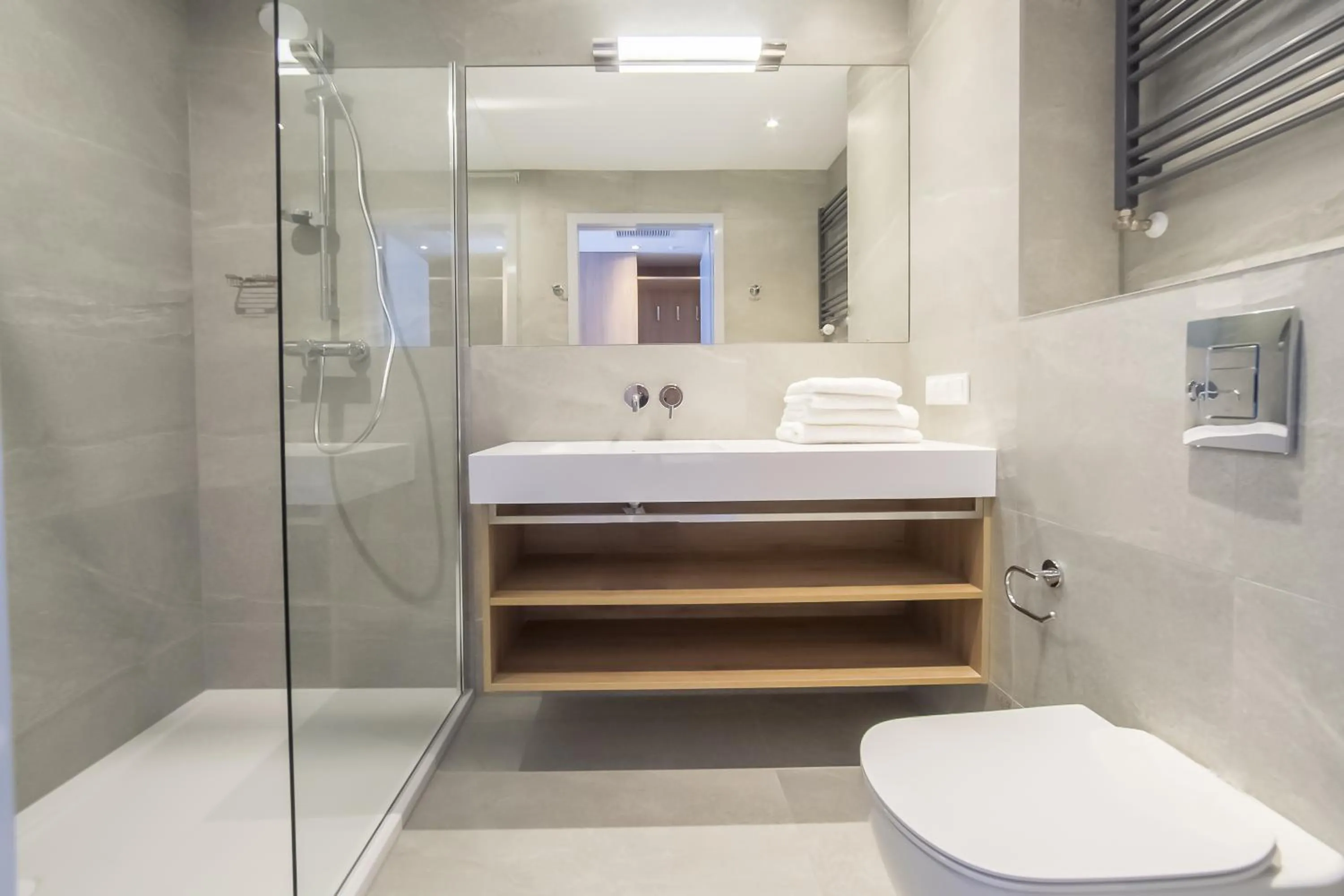 Shower in Baltivia Sea Resort