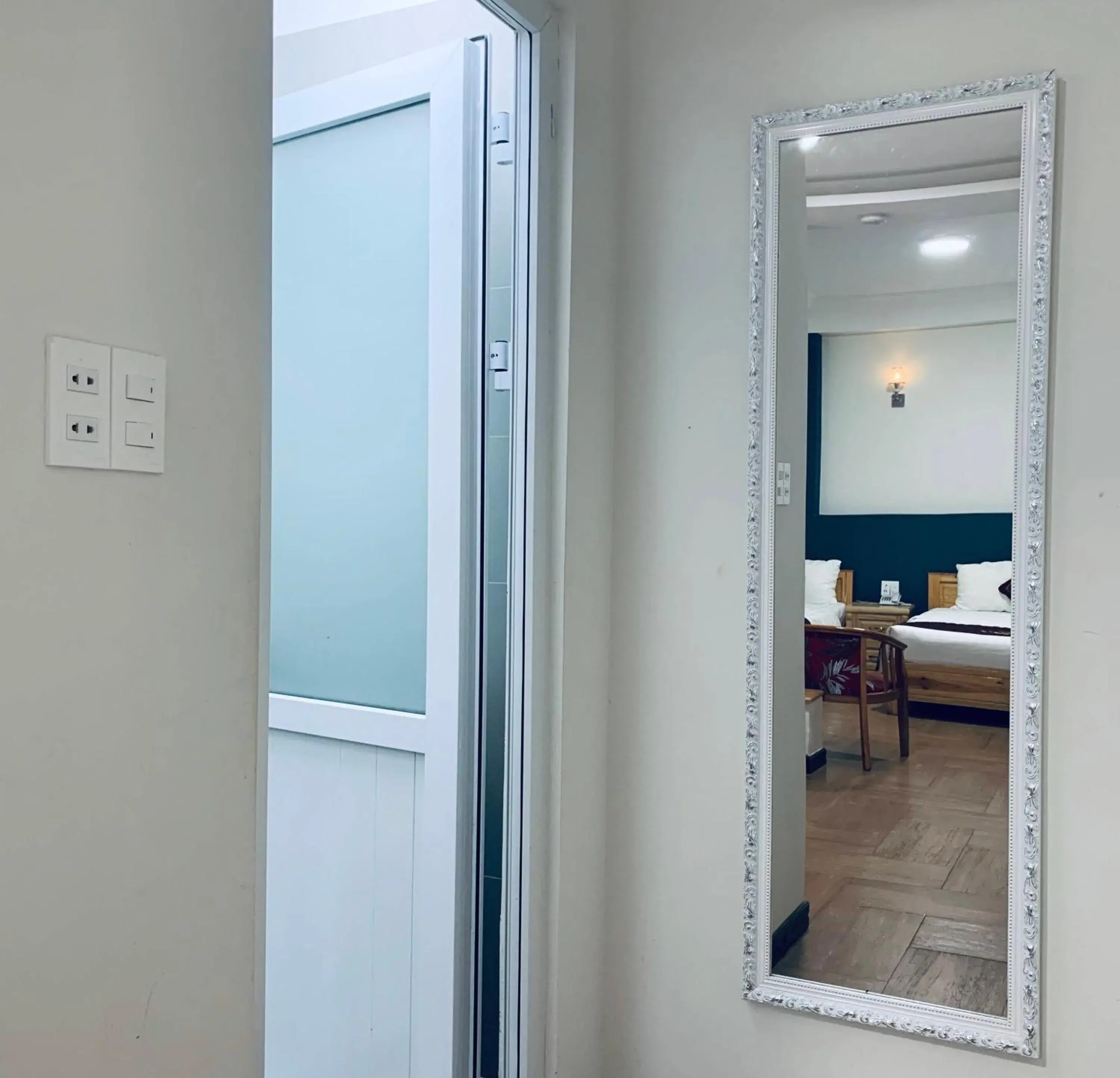 Superior Queen Room with Two Queen Beds in Dalat ECO Hotel 2 Superior Queen Room with Two Queen Beds in Dalat ECO Hotel 2