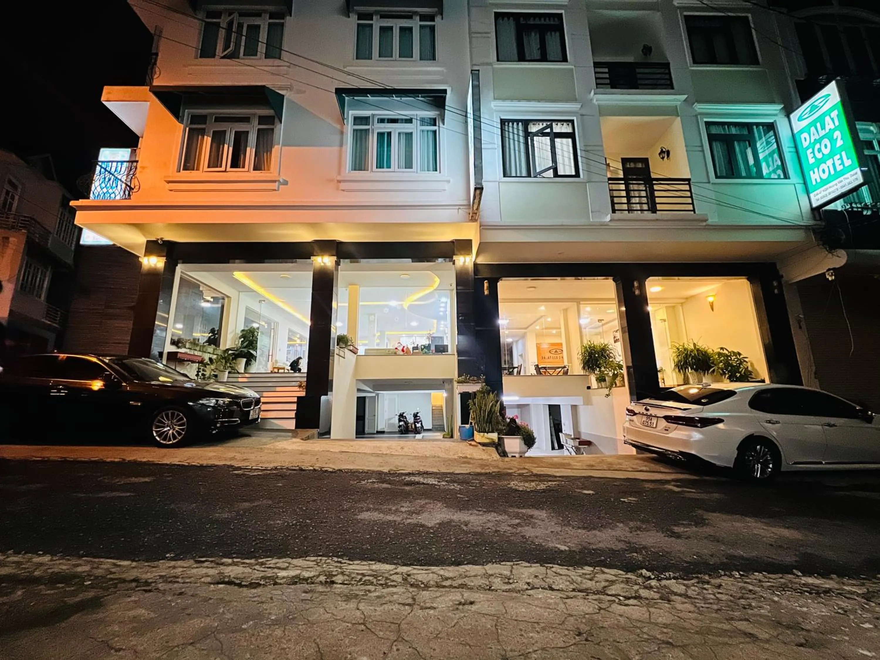 Facade/entrance in Dalat ECO Hotel 2