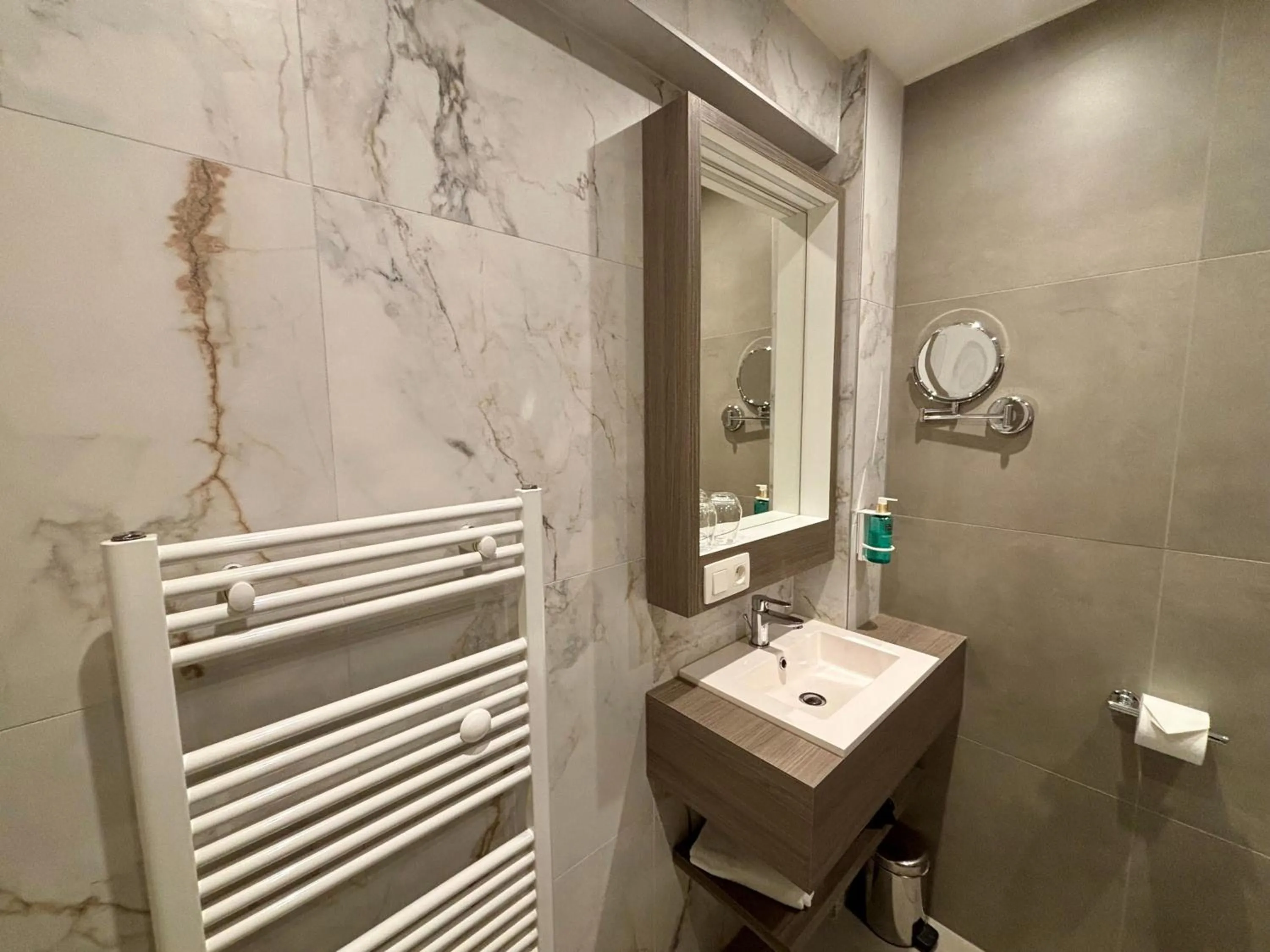 Bathroom in Hotel Uilenspiegel