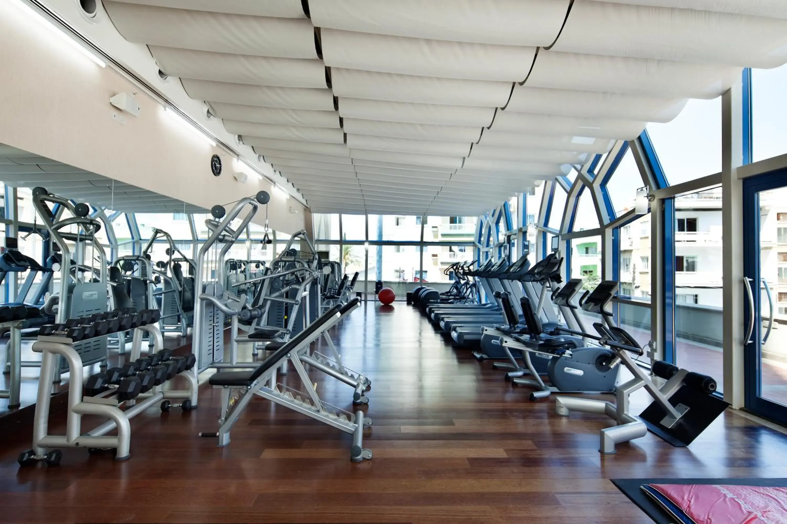 Fitness centre/facilities in Merit Lefkosa Hotel & Casino Fitness centre/facilities in Merit Lefkosa Hotel & Casino
