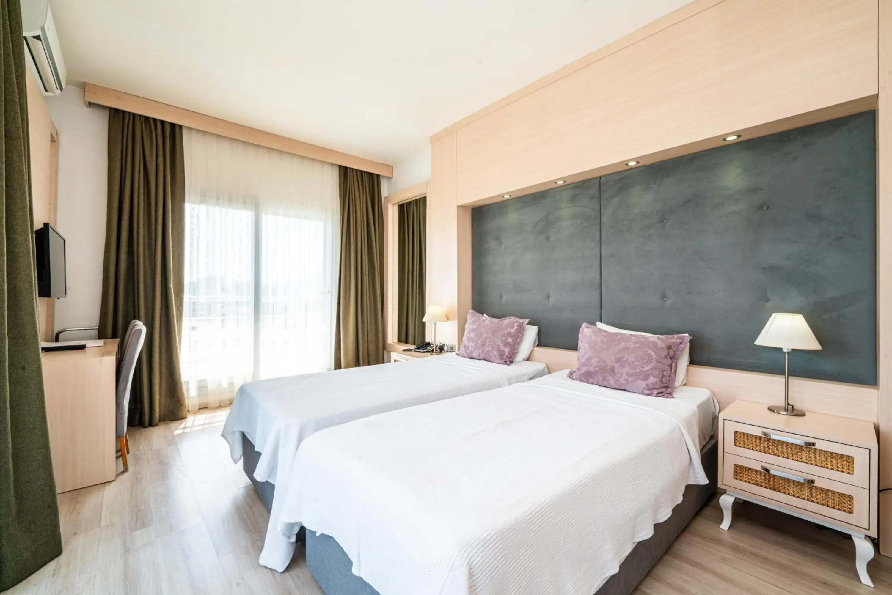 Double Room in Manolya Hotel Double Room in Manolya Hotel