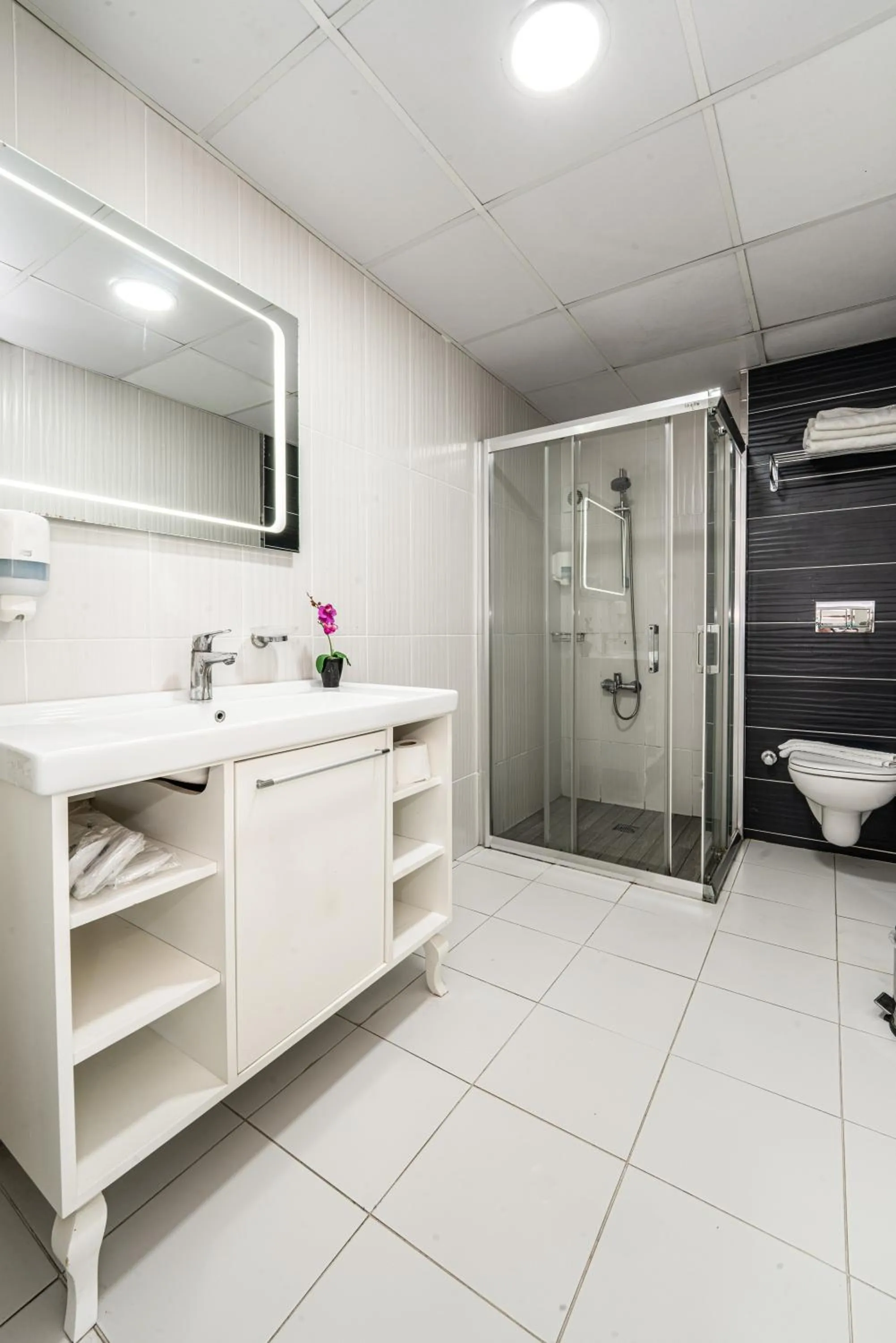 Bedroom in Manolya Hotel