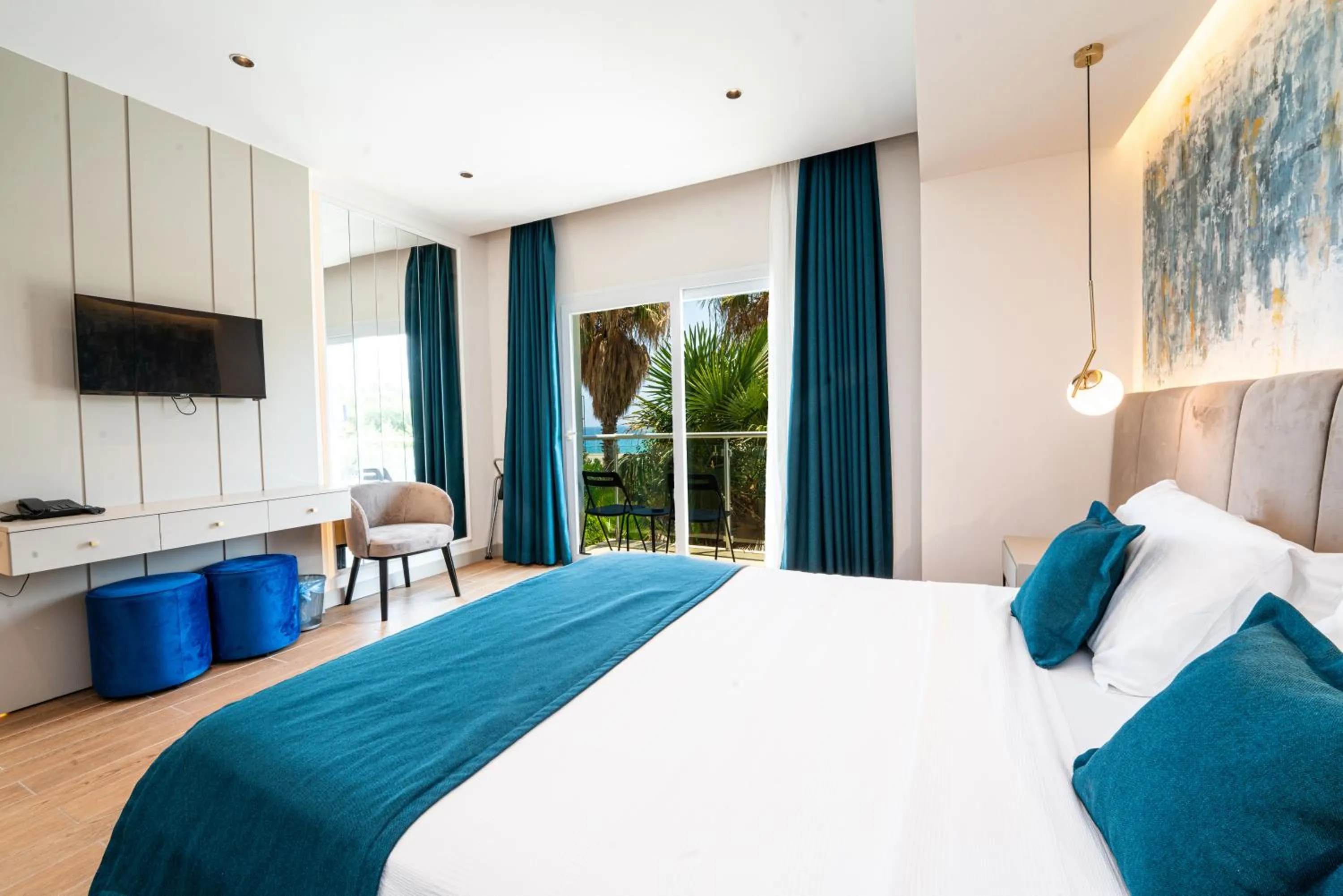 Bed in Manolya Hotel