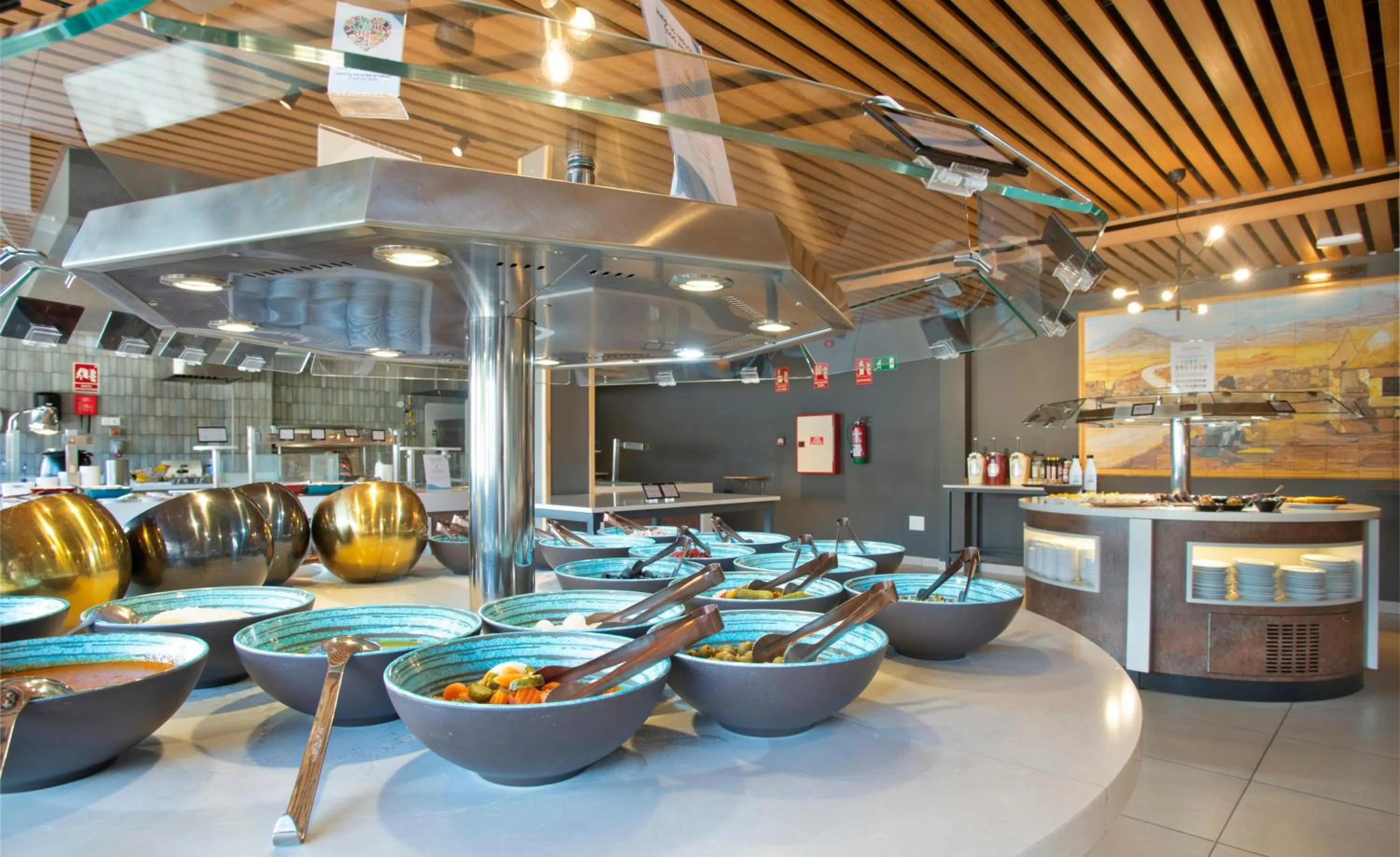 Restaurant/places to eat in Coral Cotillo Beach