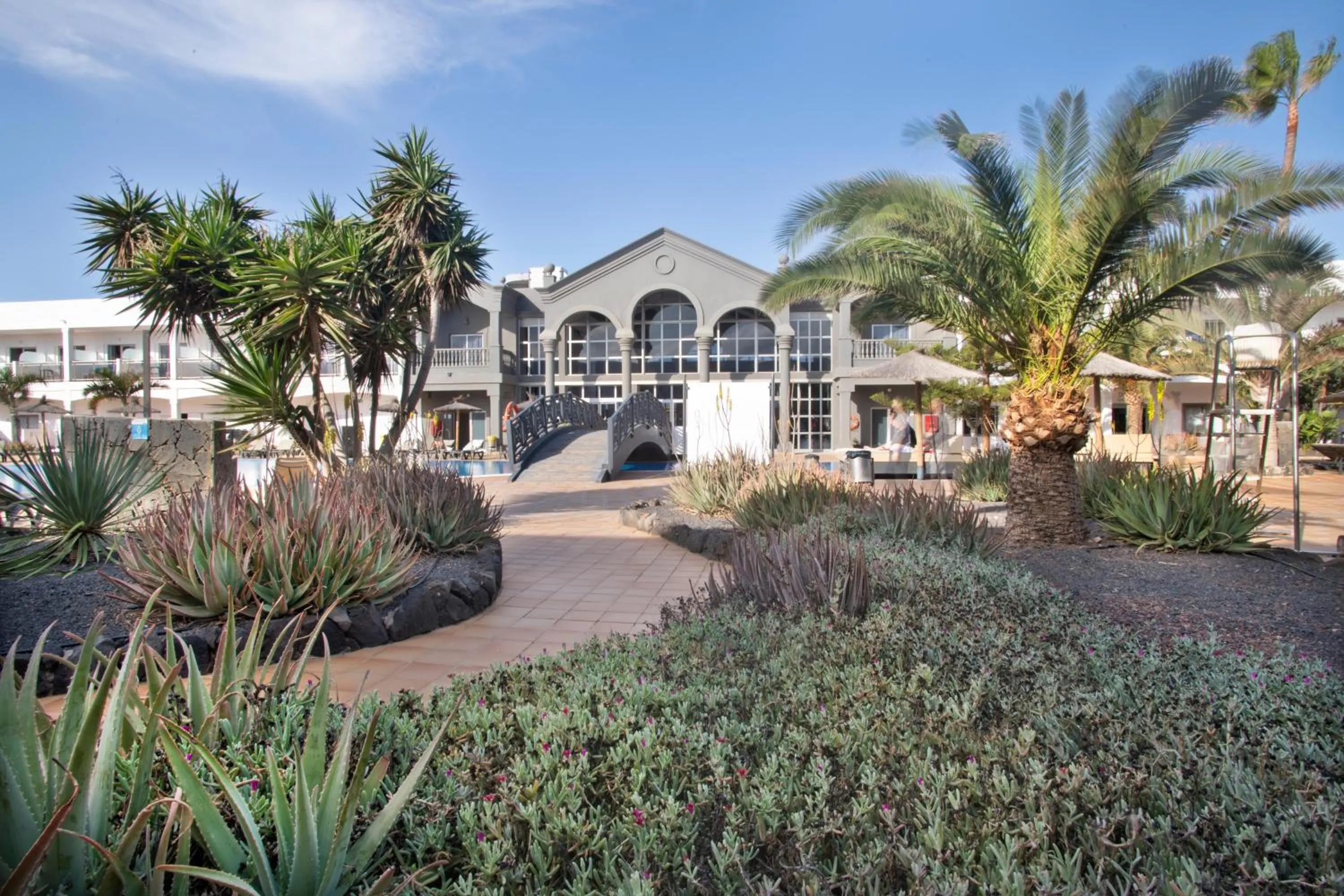 Property building in Coral Cotillo Beach