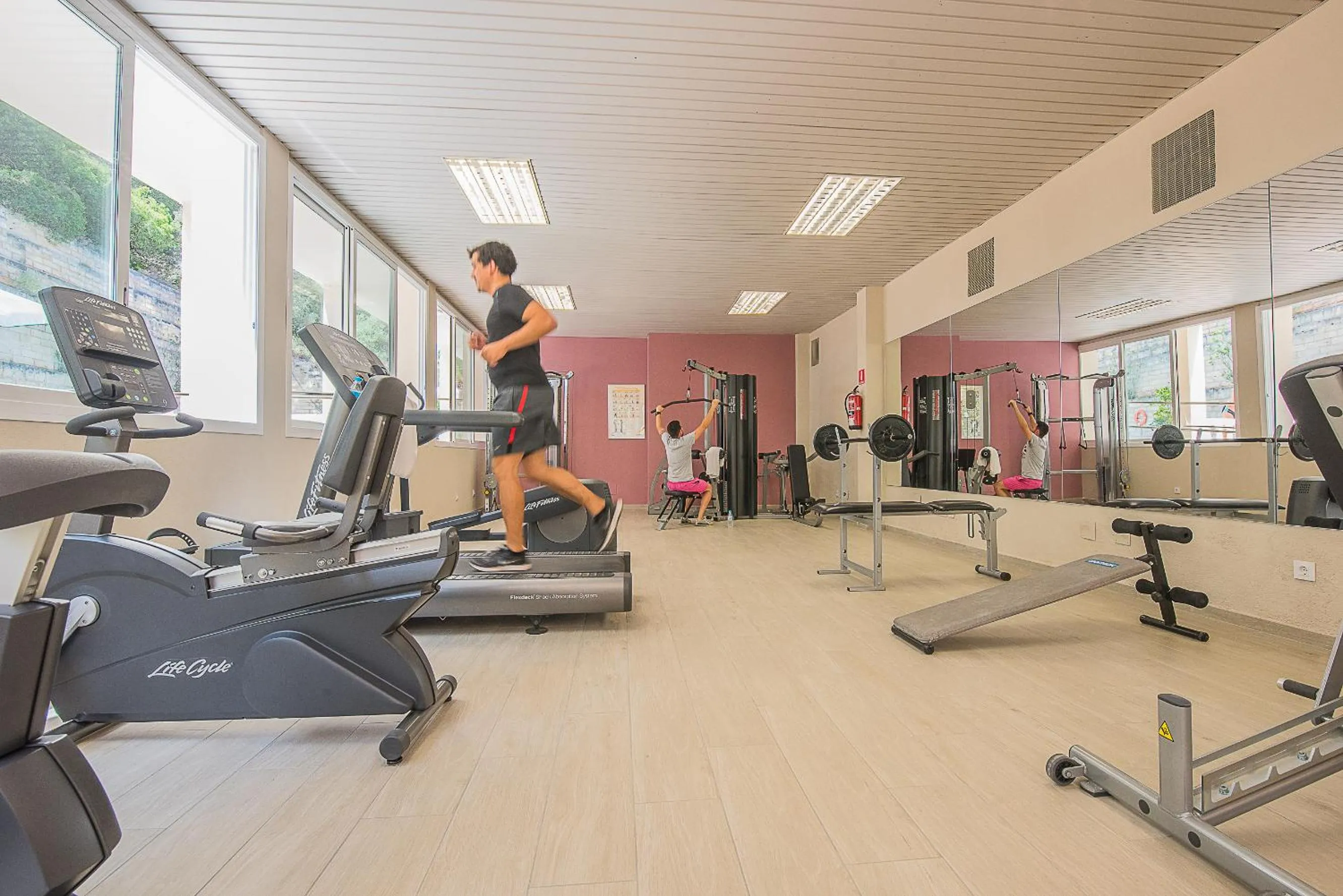 Fitness centre/facilities in FLOR los Almendros Hotel