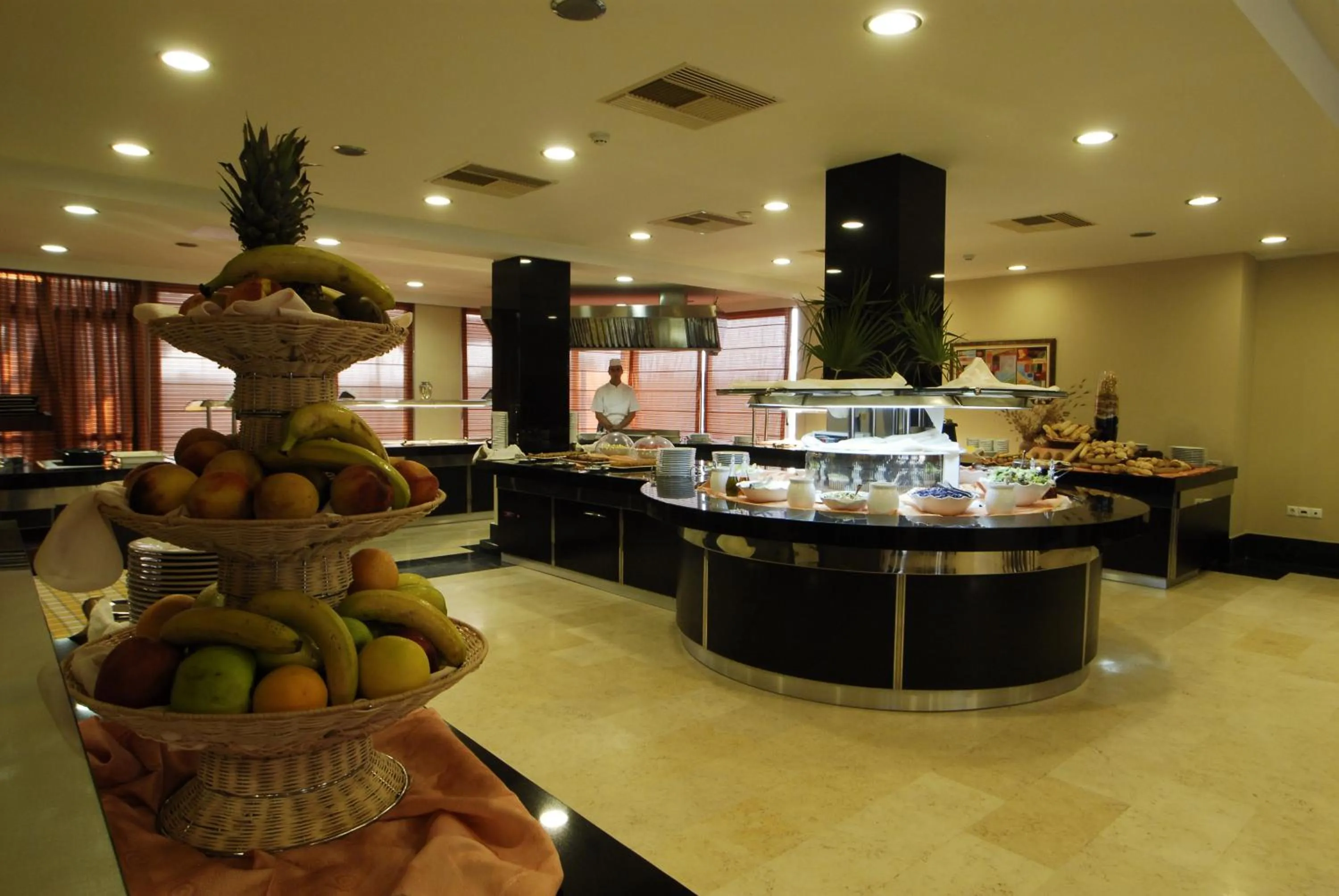 Dinner in Olympia Golden Beach Resort & Spa