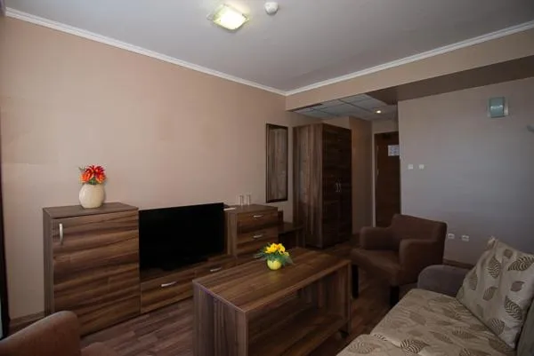 Photo of the whole room in Regata Palace Hotel