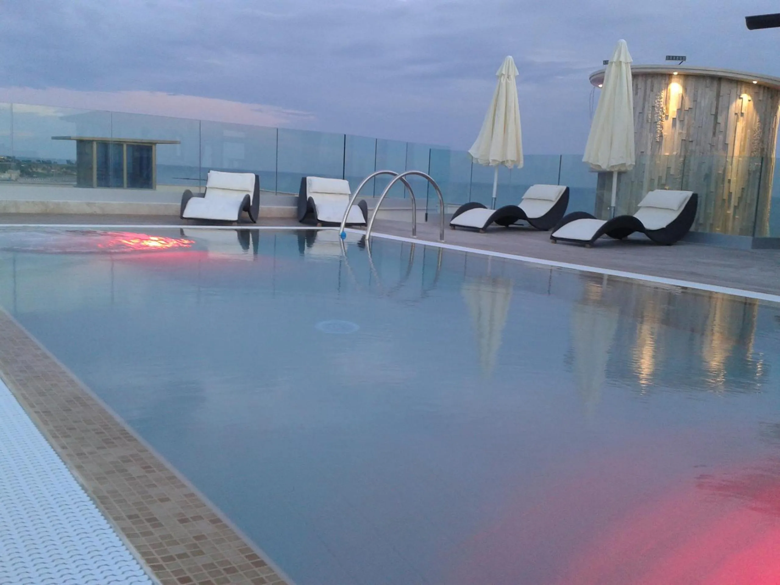 Swimming pool in Hotel L'Approdo