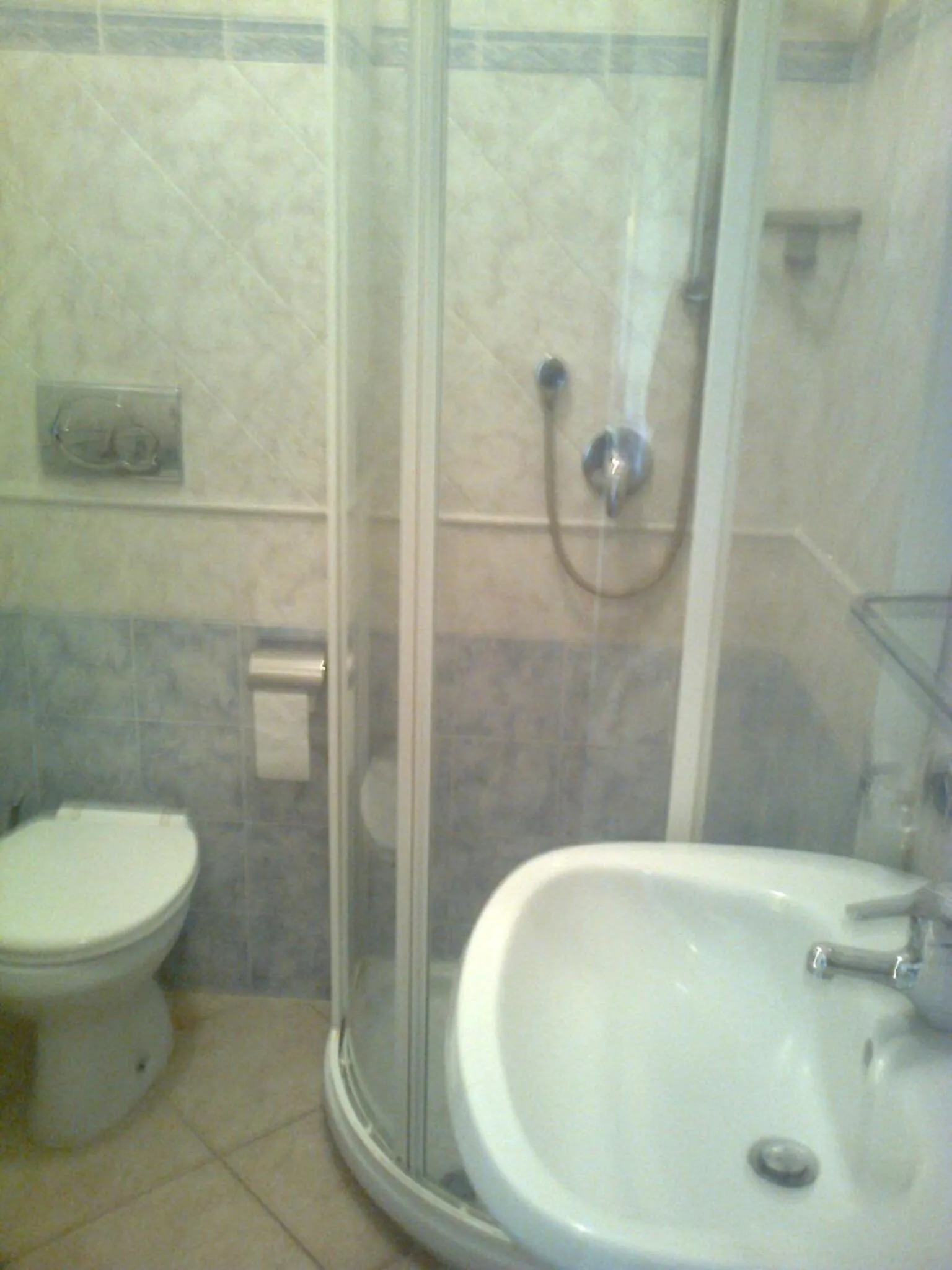 Bathroom in Hotel L'Approdo
