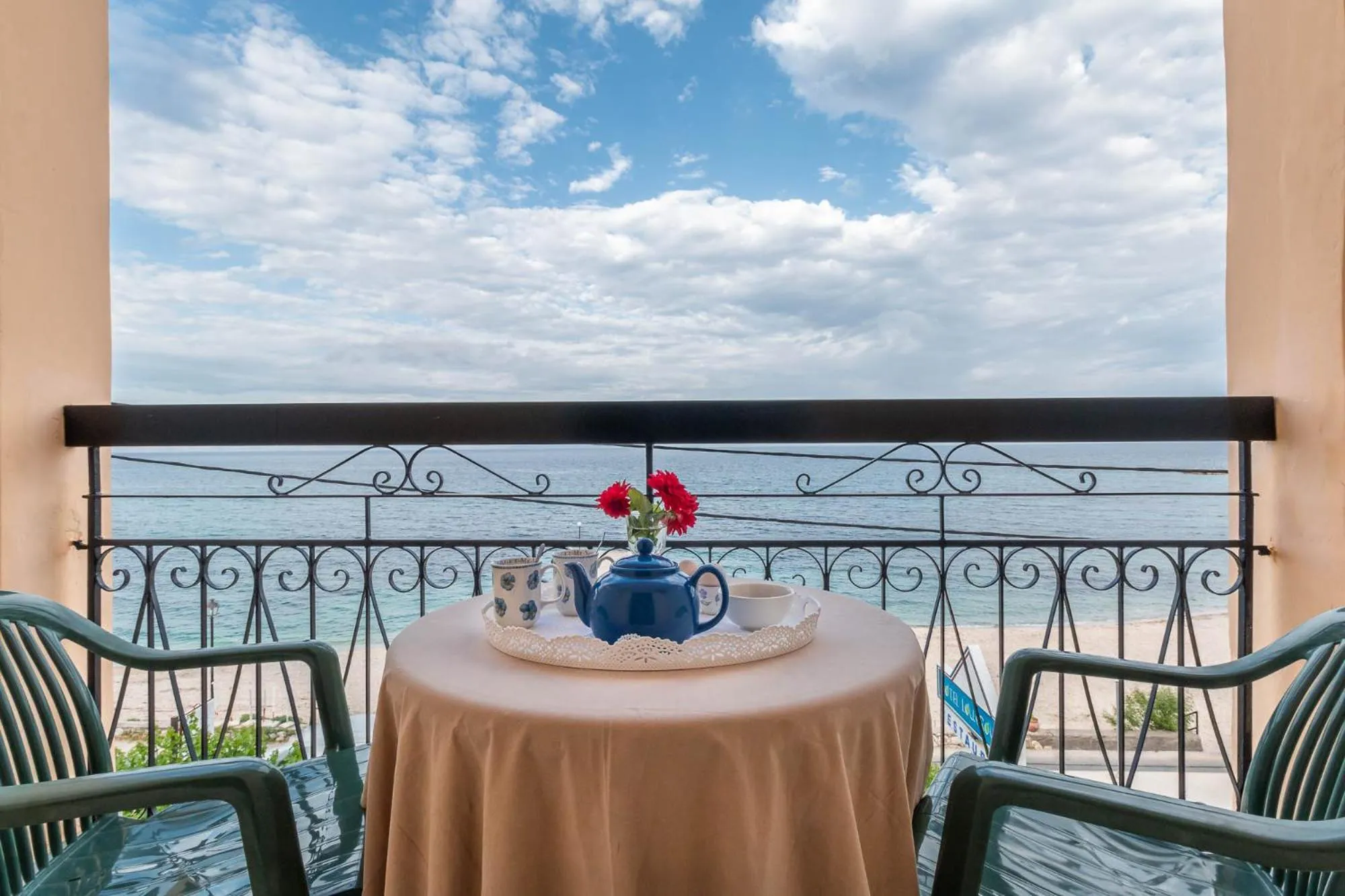 Balcony/Terrace in Eros Beach Hotel