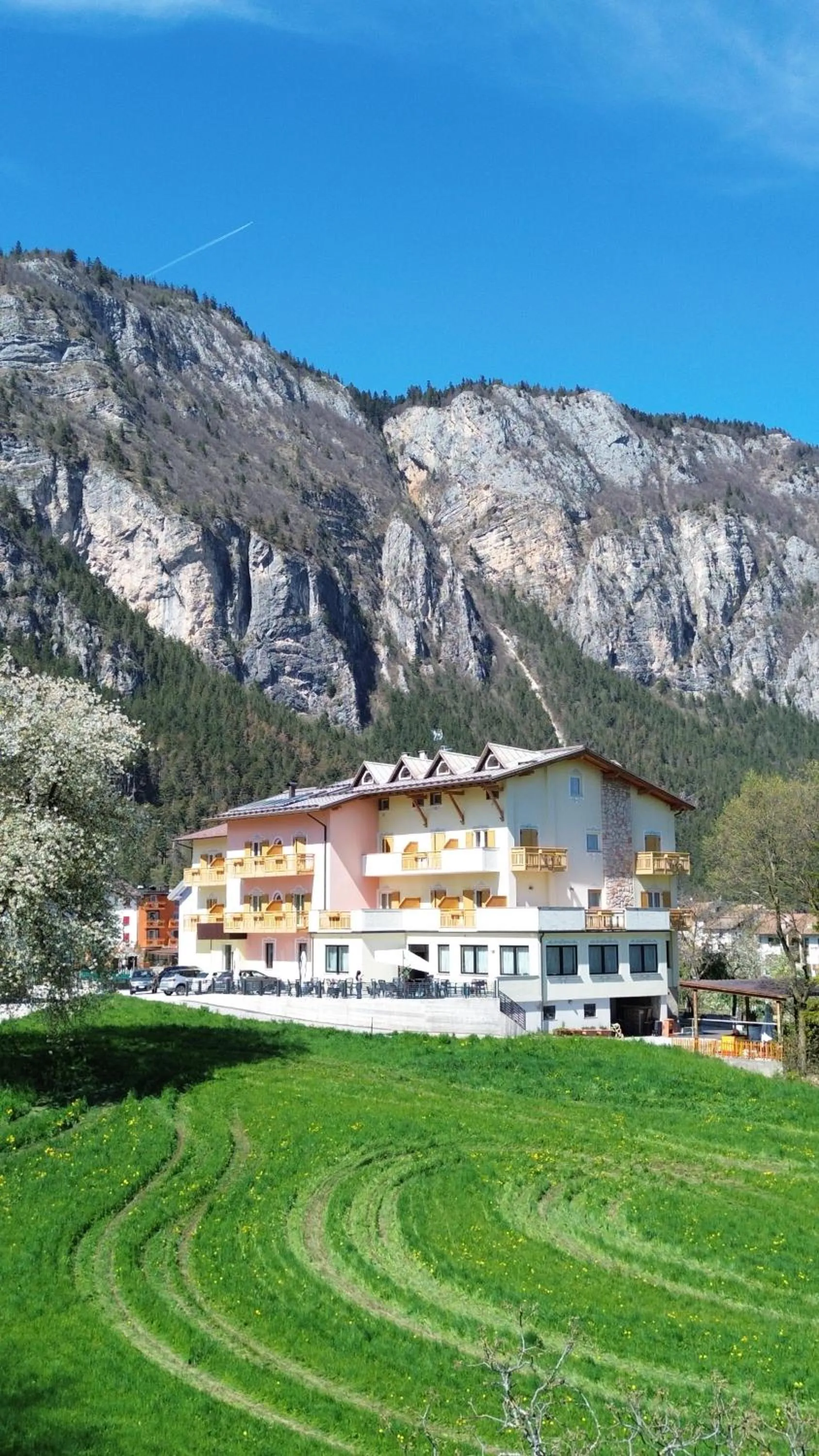 Facade/entrance in Hotel Fai