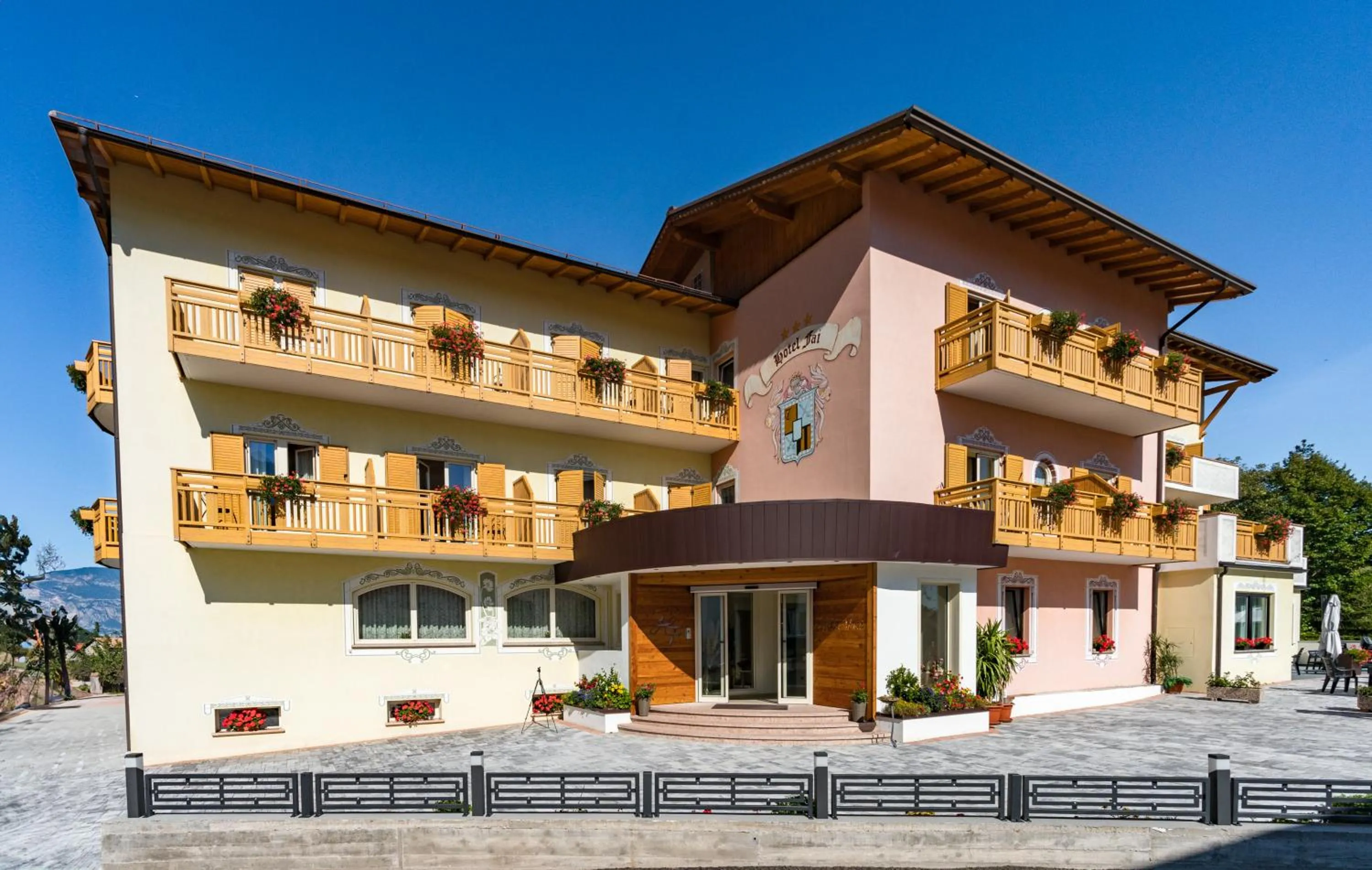 Facade/entrance in Hotel Fai