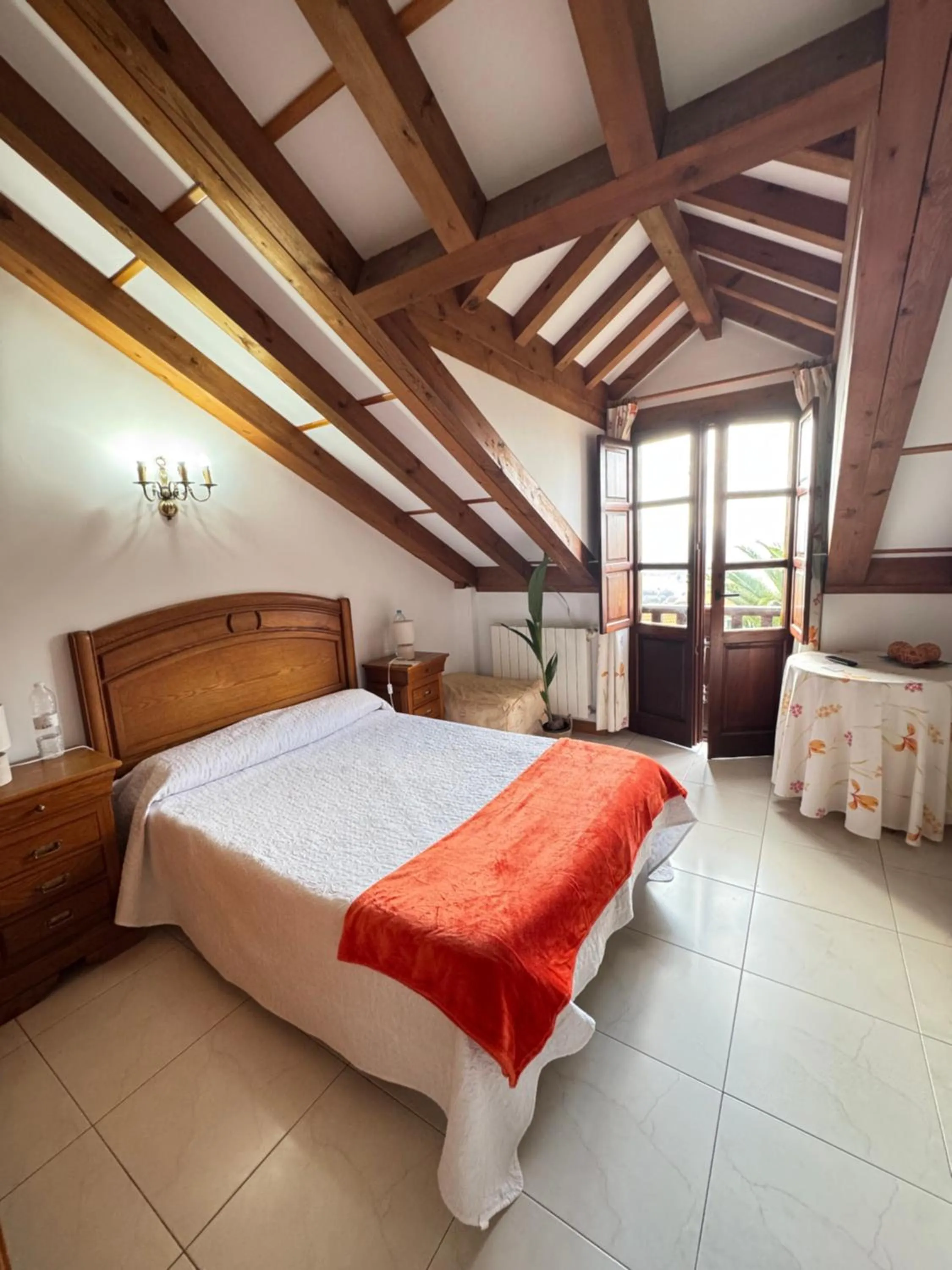 Bed in Posada La Cabaña De Salmon