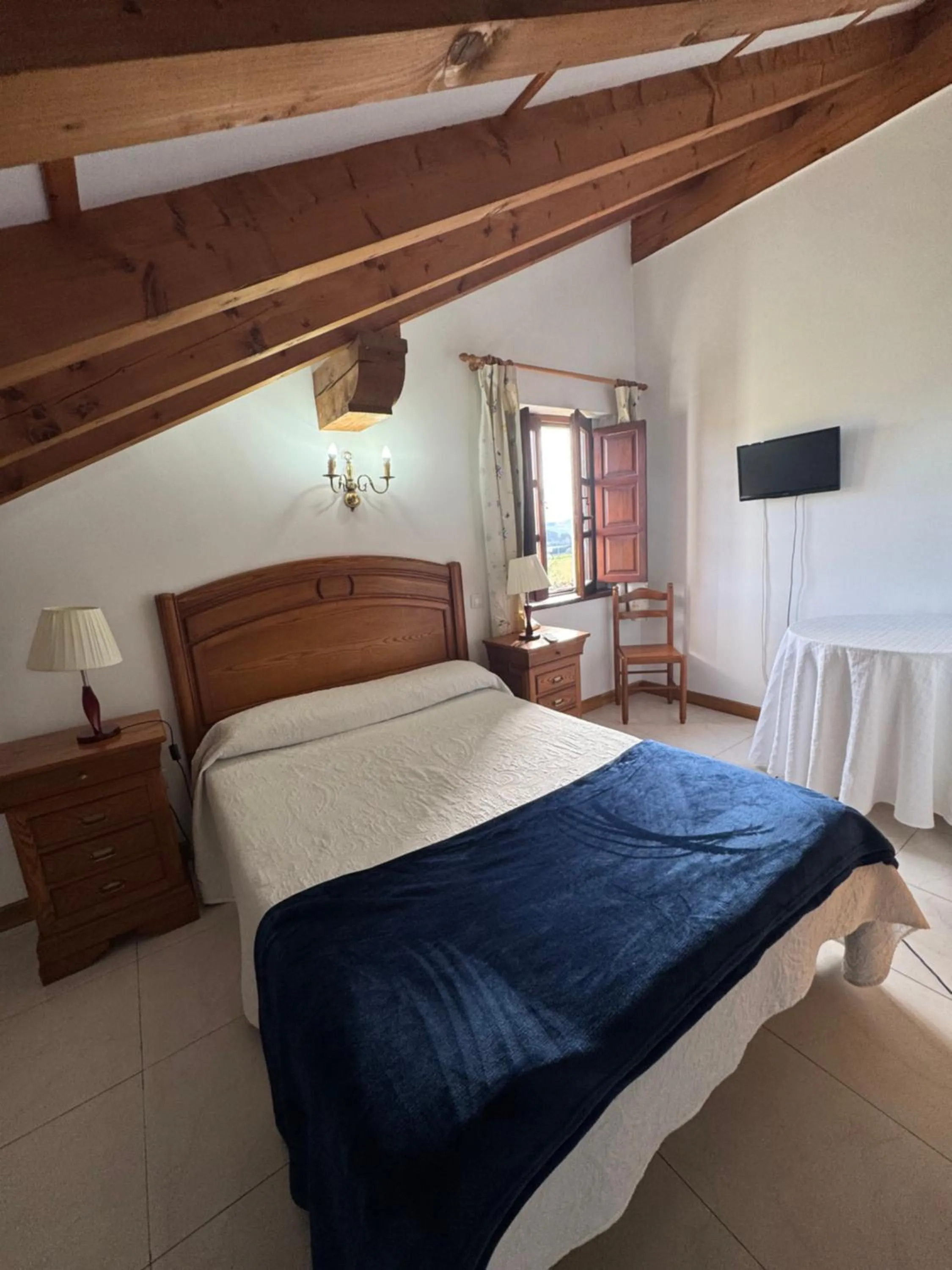 Bed in Posada La Cabaña De Salmon