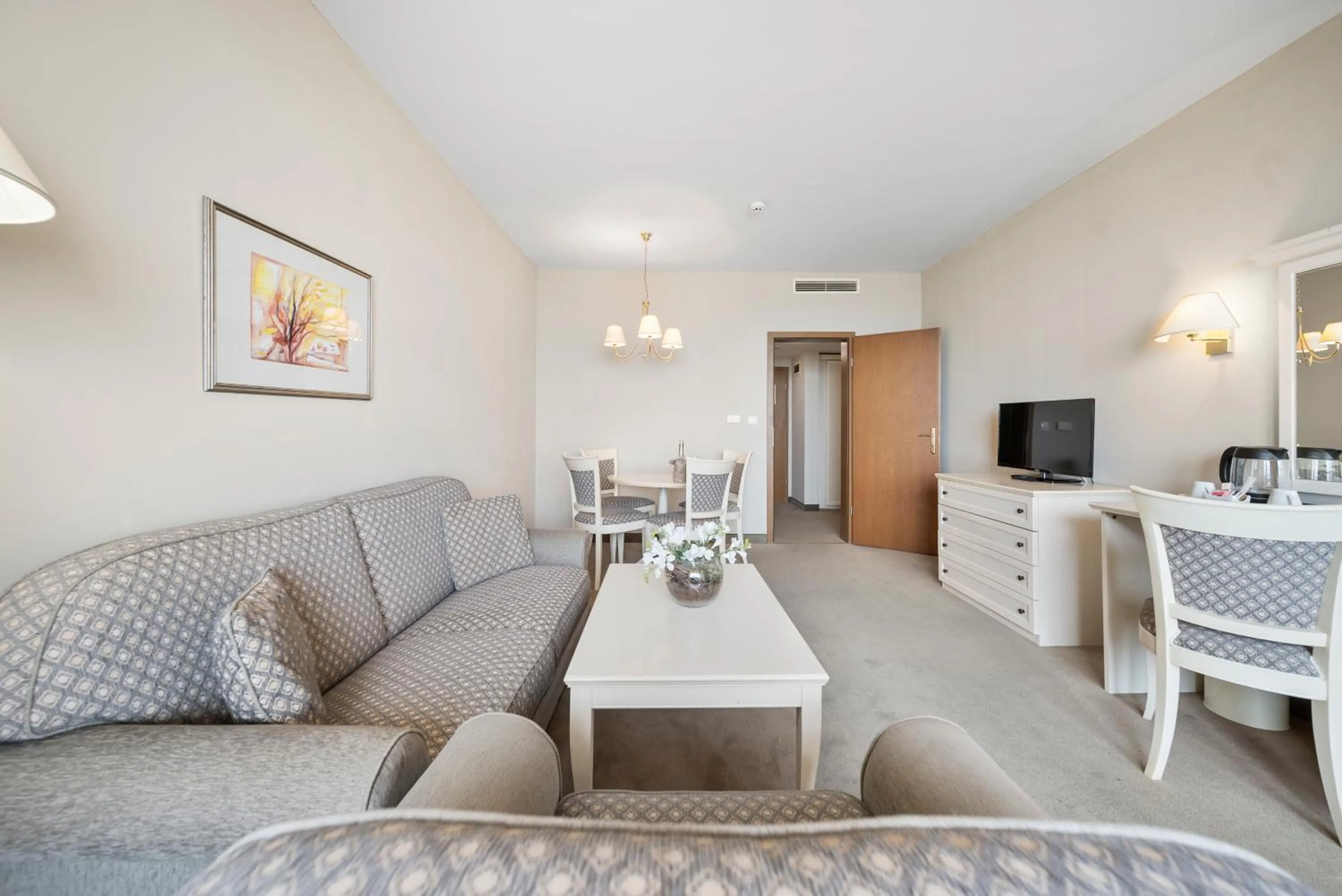 Living room in HVD Riviera Beach Ultra All Inclusive & Mineral Pool - Private Beach & Free Parking