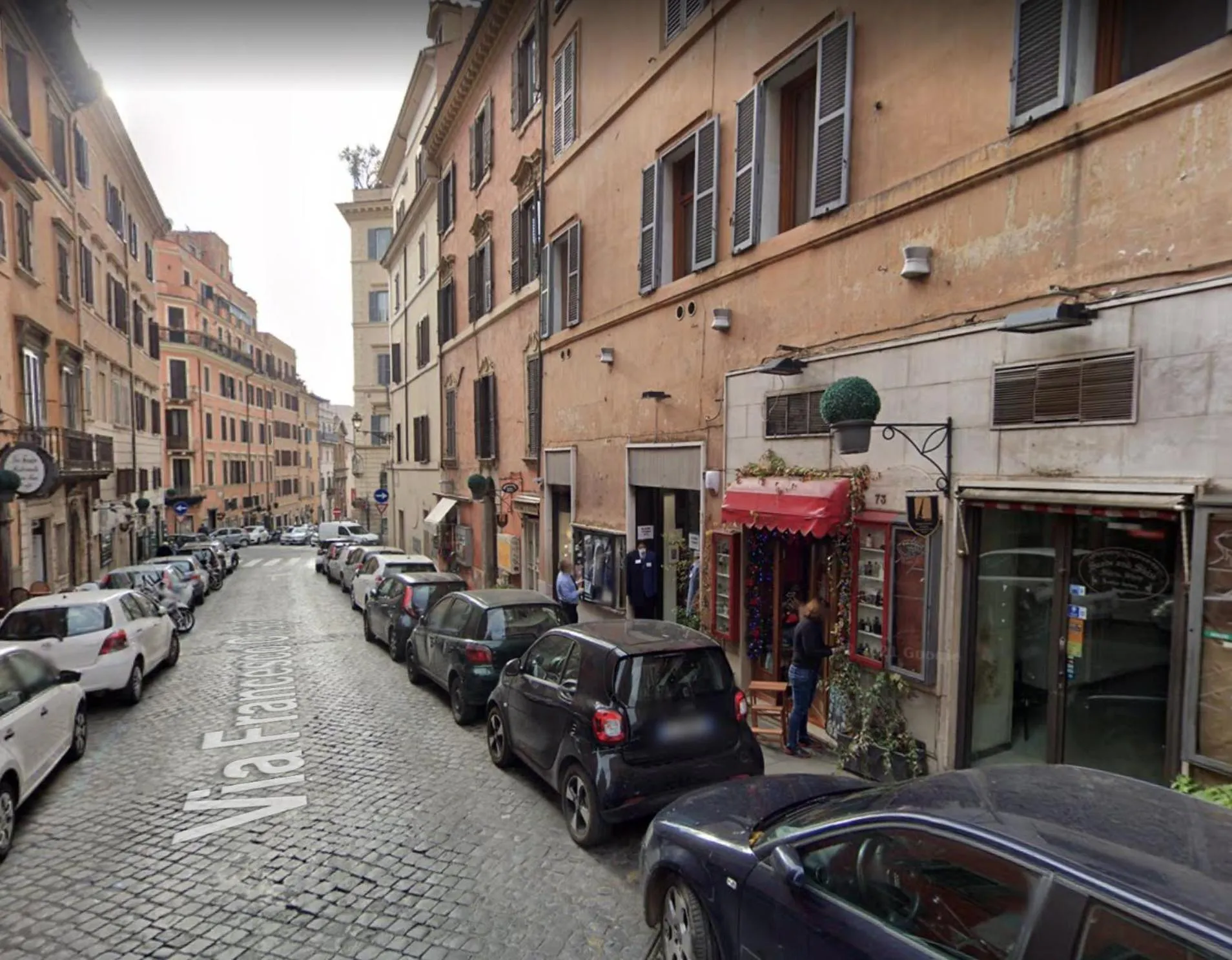 Property building in Lovin Roma Piazza di Spagna