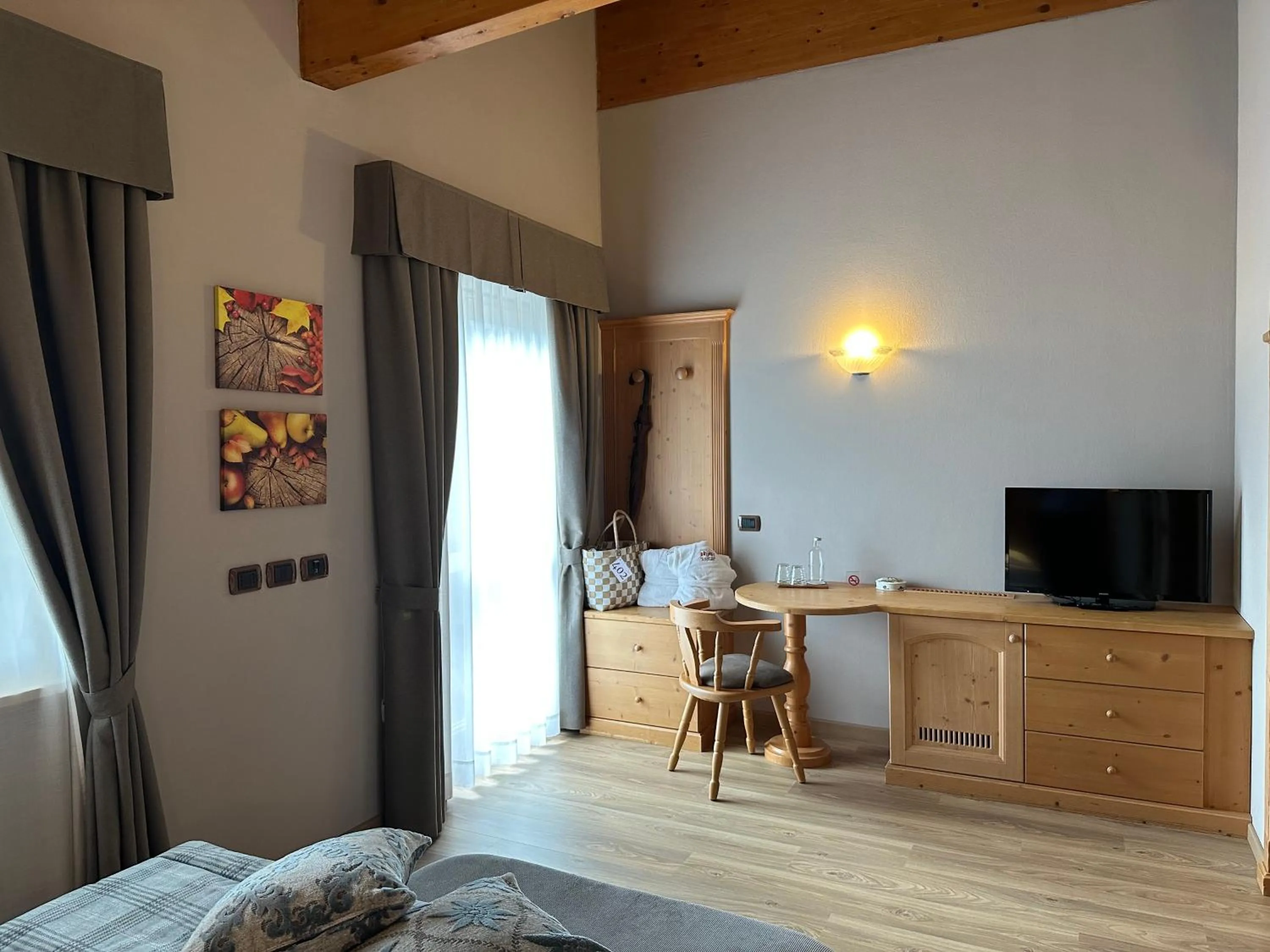 Bedroom in Brunet - The Dolomites Resort