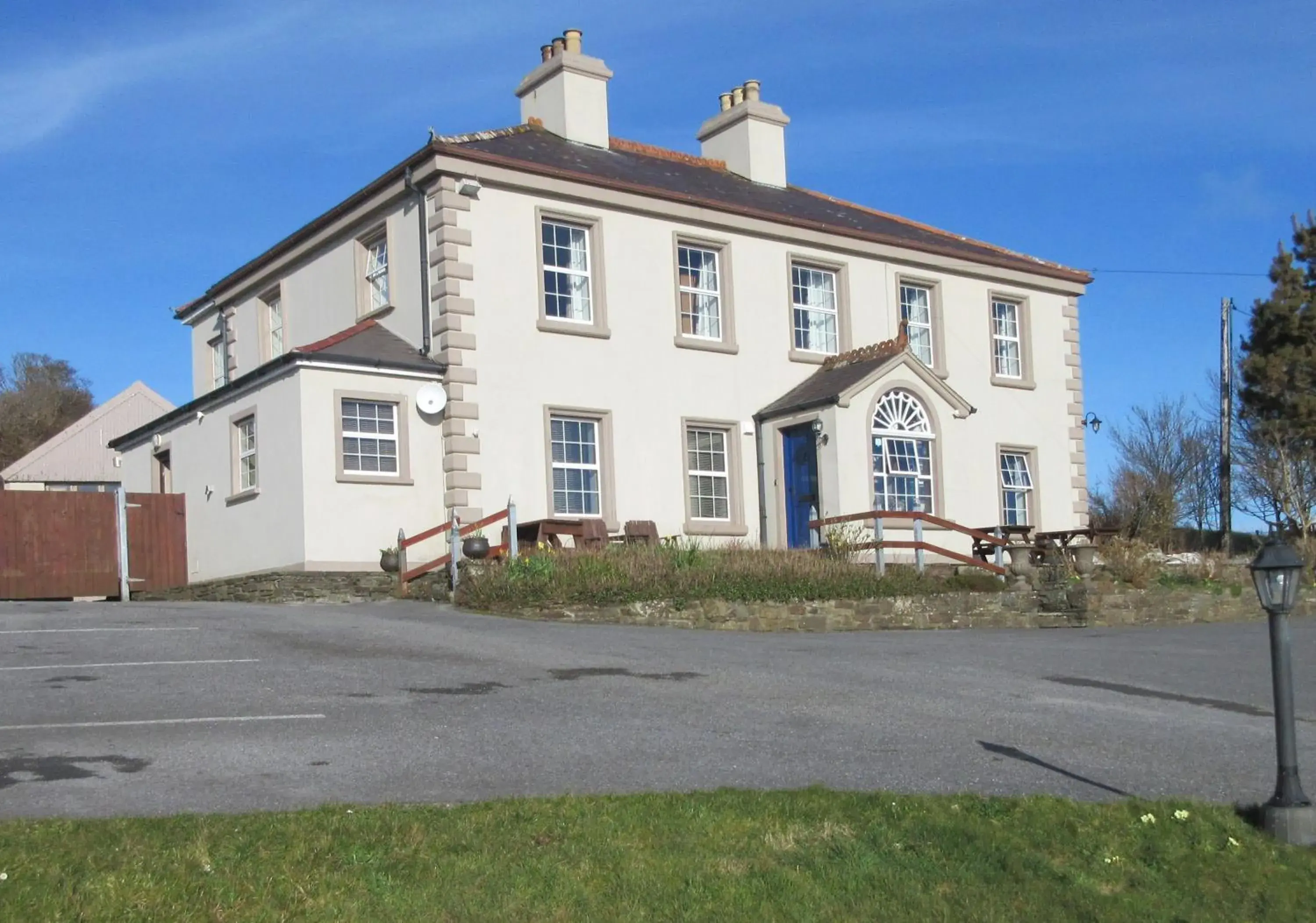 Property building in Rathmore House Bed & Breakfast Property building in Rathmore House Bed & Breakfast