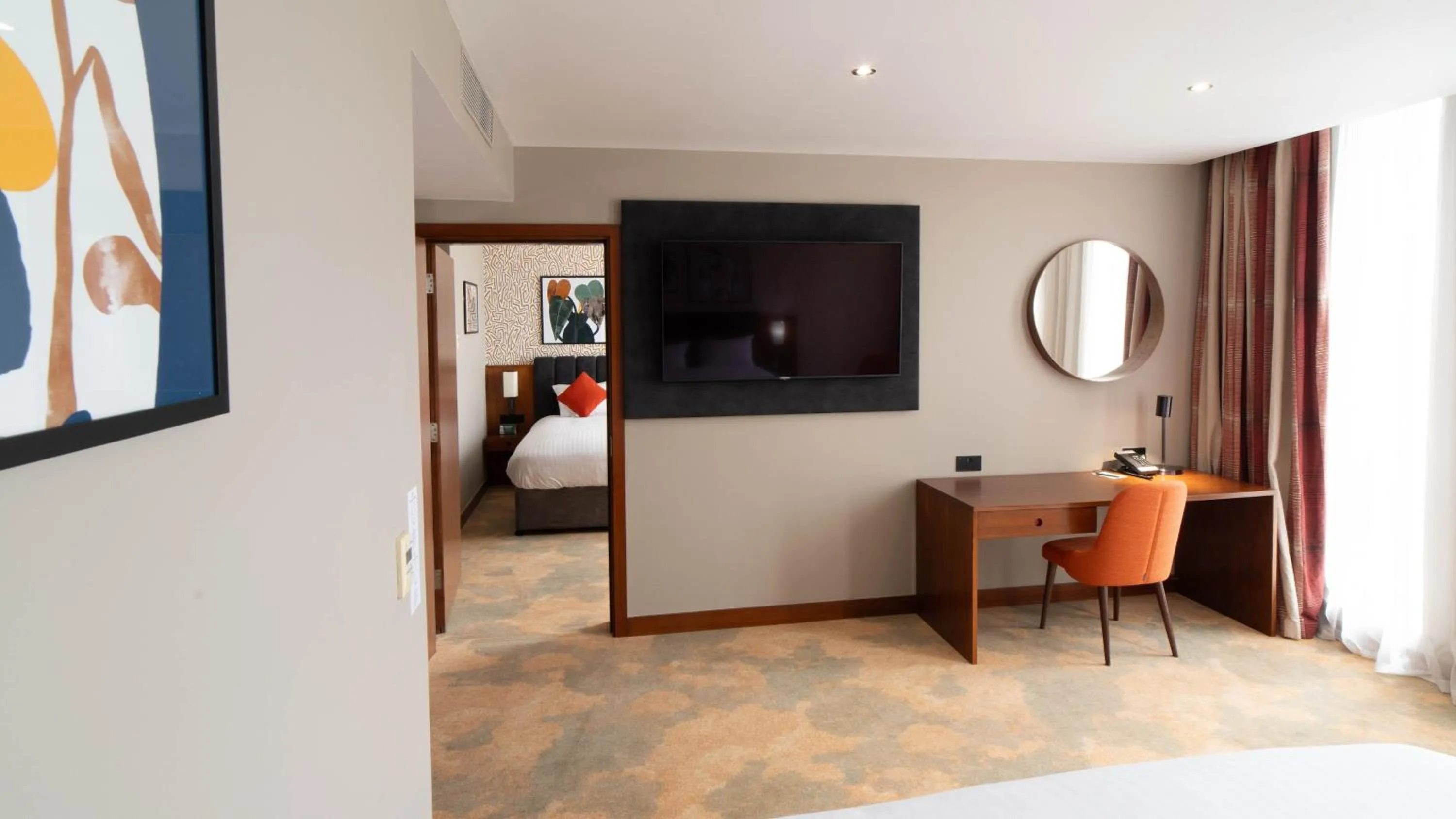 Photo of the whole room in Holiday Inn Bristol City Centre by IHG