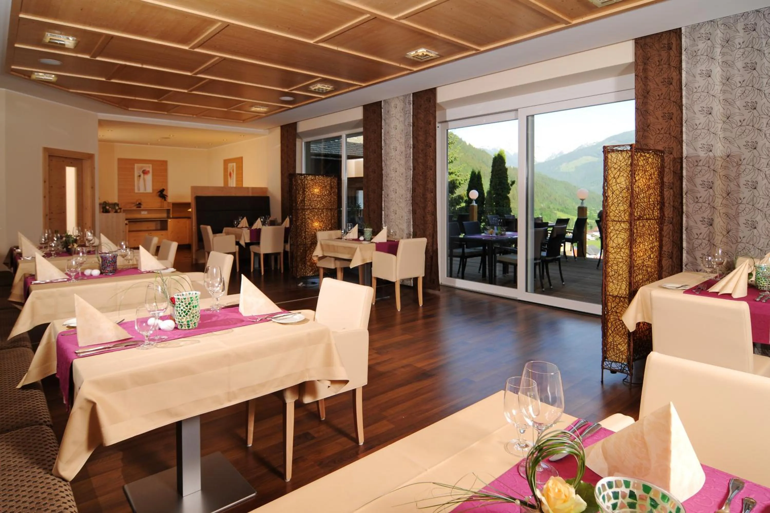 Restaurant/places to eat in Hotel Tauernstern