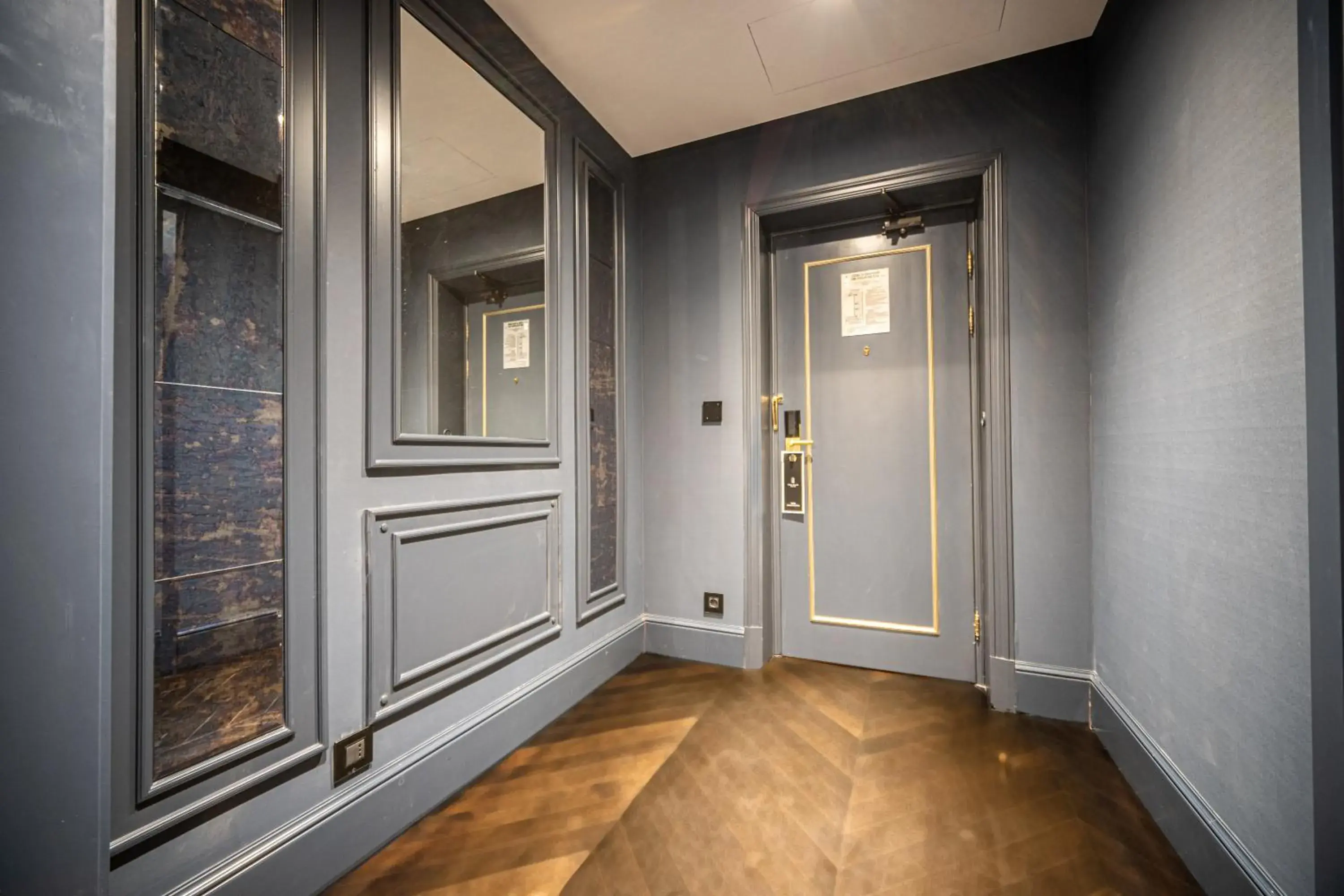 Property building in Sofia Balkan Palace Property building in Sofia Balkan Palace