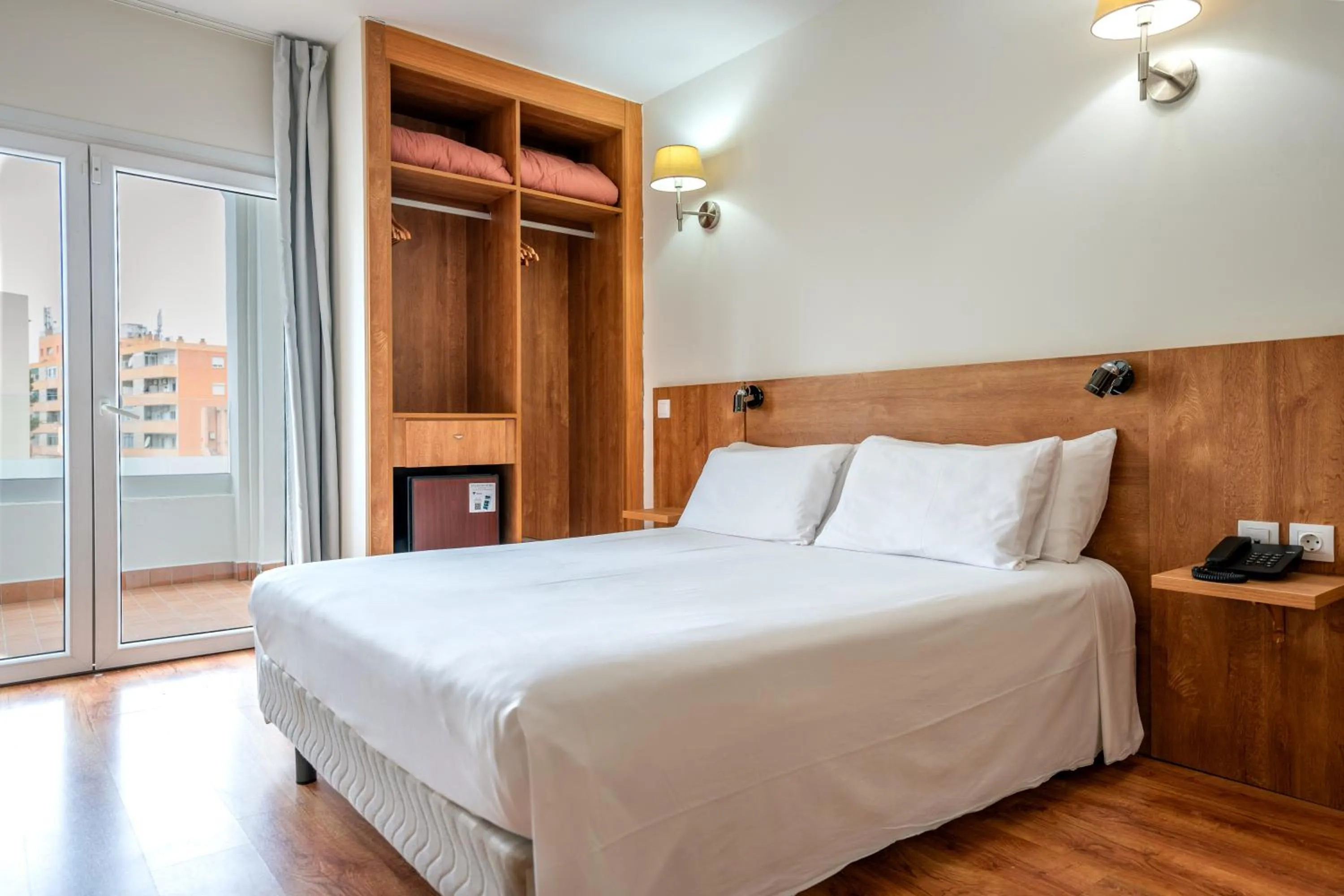 Bed in Nura Santa Ponsa & Spa