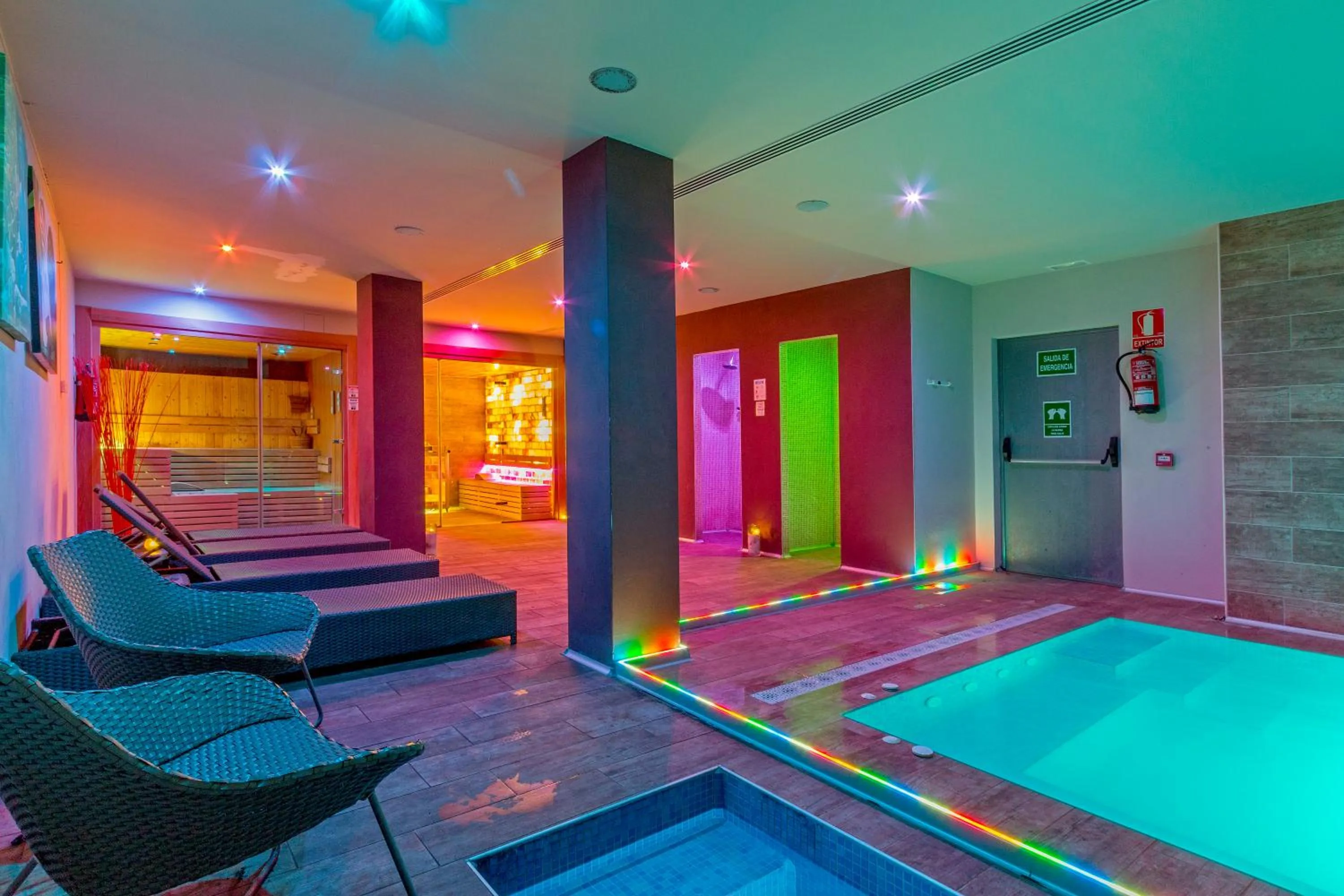 Spa and wellness centre/facilities in Nura Santa Ponsa & Spa