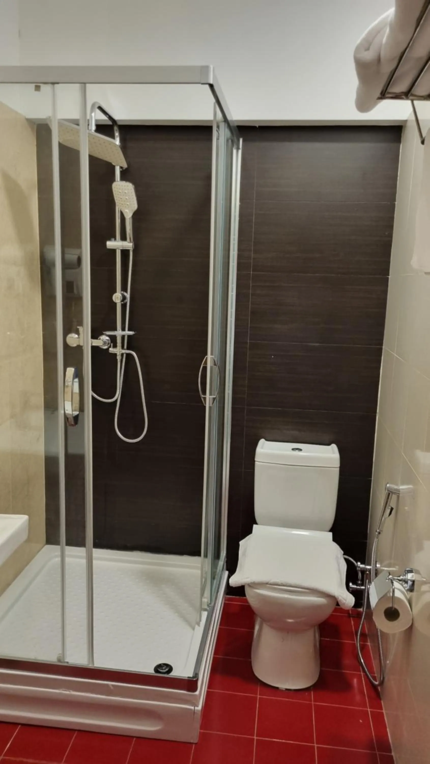 Bathroom in Baku Sea View Hotel