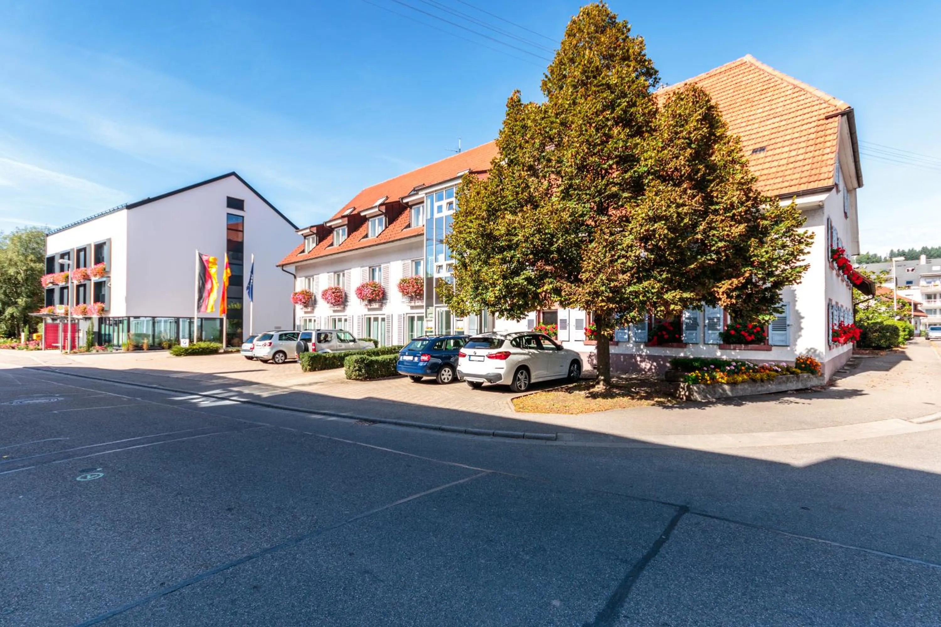 Property building in Hotel & Gasthaus Löwen