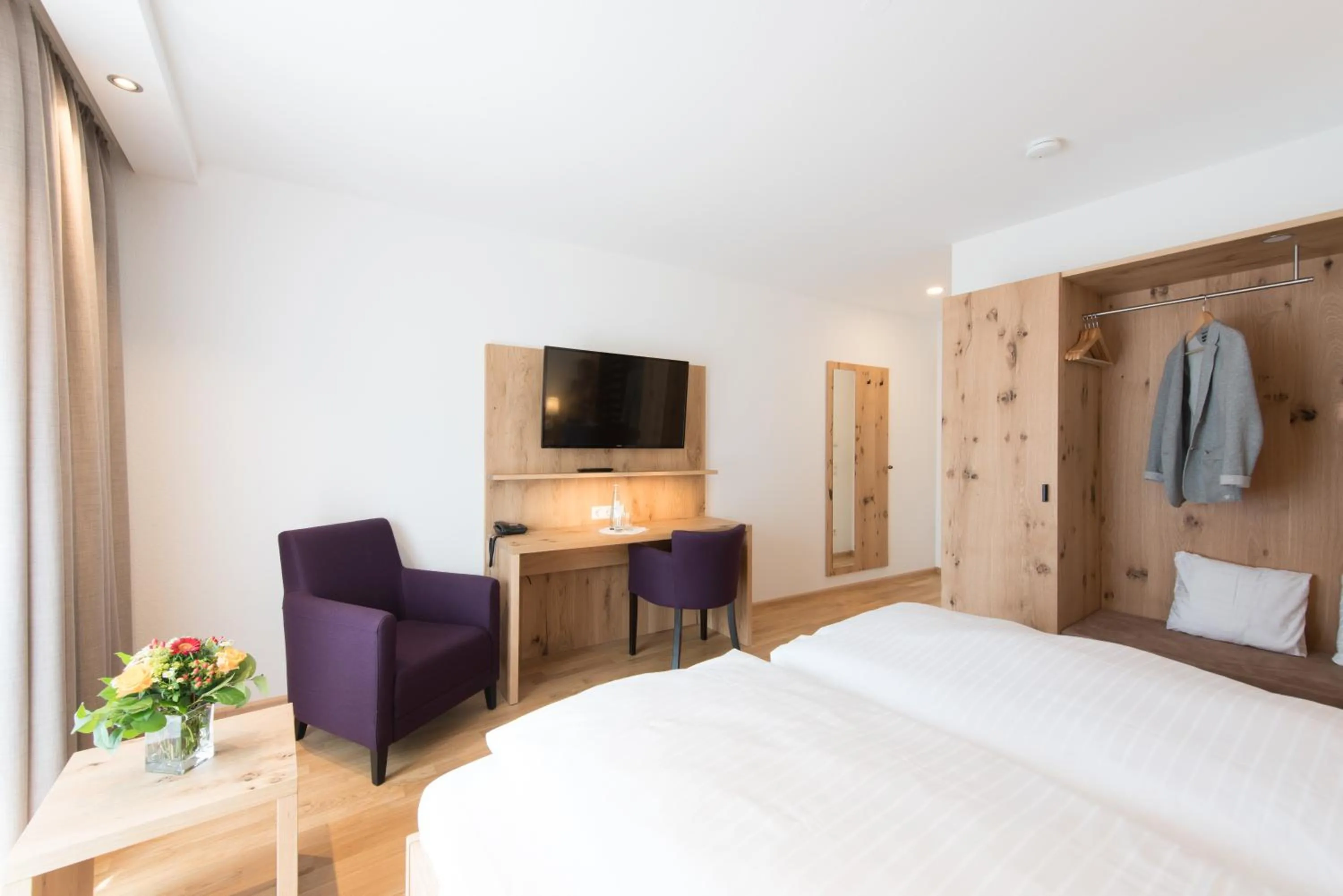 TV and multimedia, Bed in Hotel & Gasthaus Löwen