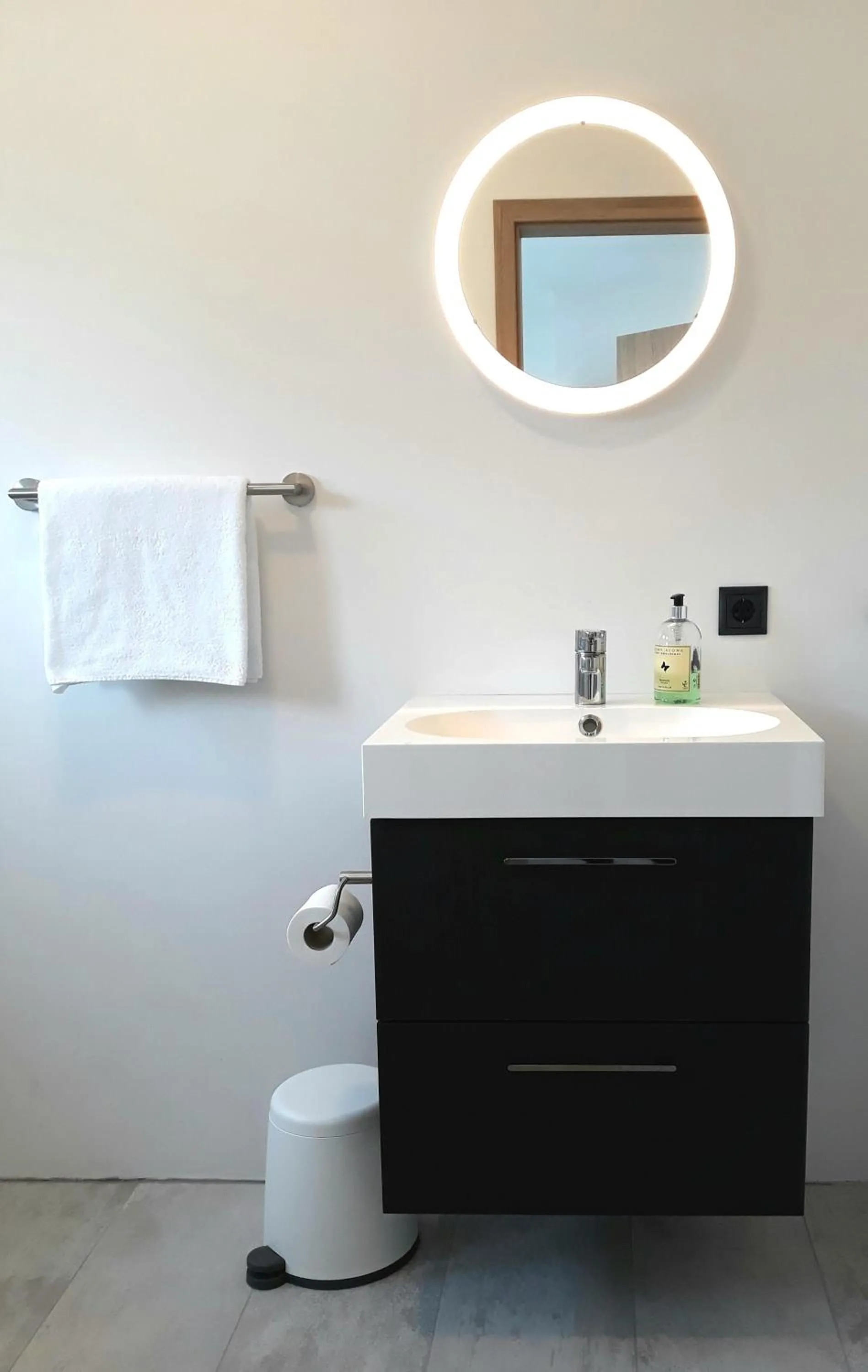 Bathroom in Post-Plaza Guesthouse