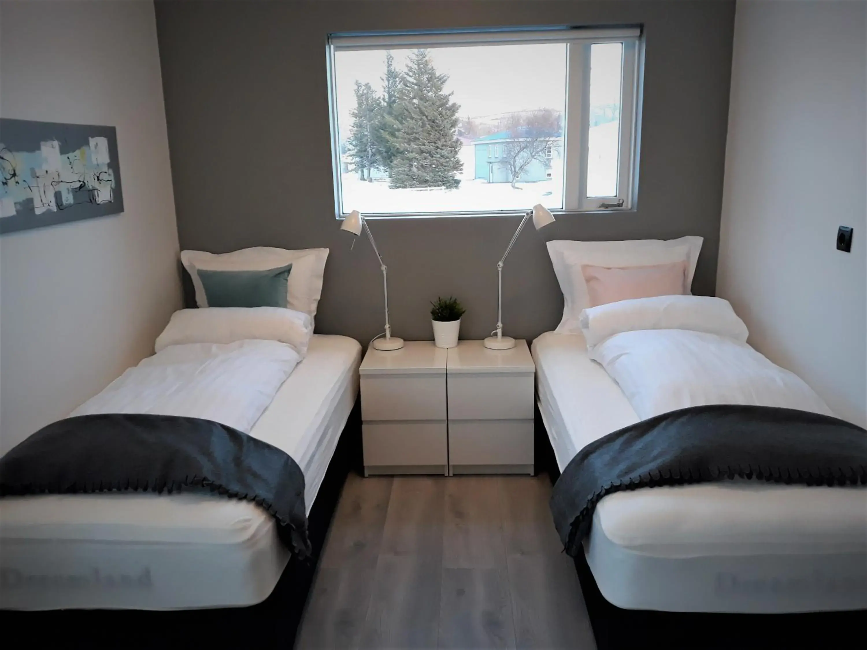 Deluxe Twin Room in Post-Plaza Guesthouse Deluxe Twin Room in Post-Plaza Guesthouse